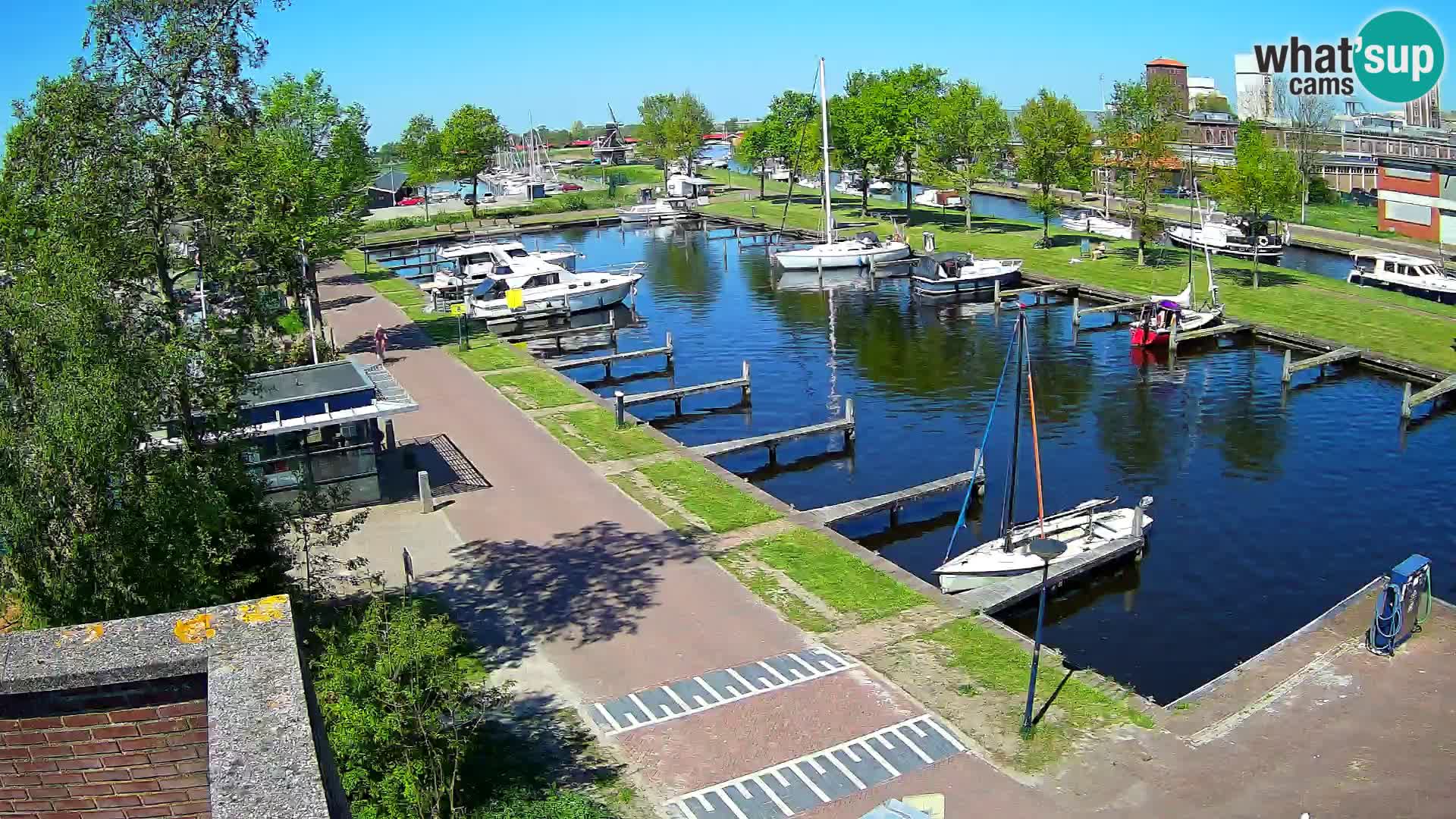 Spletna kamera Joure marina – Mlin na veter