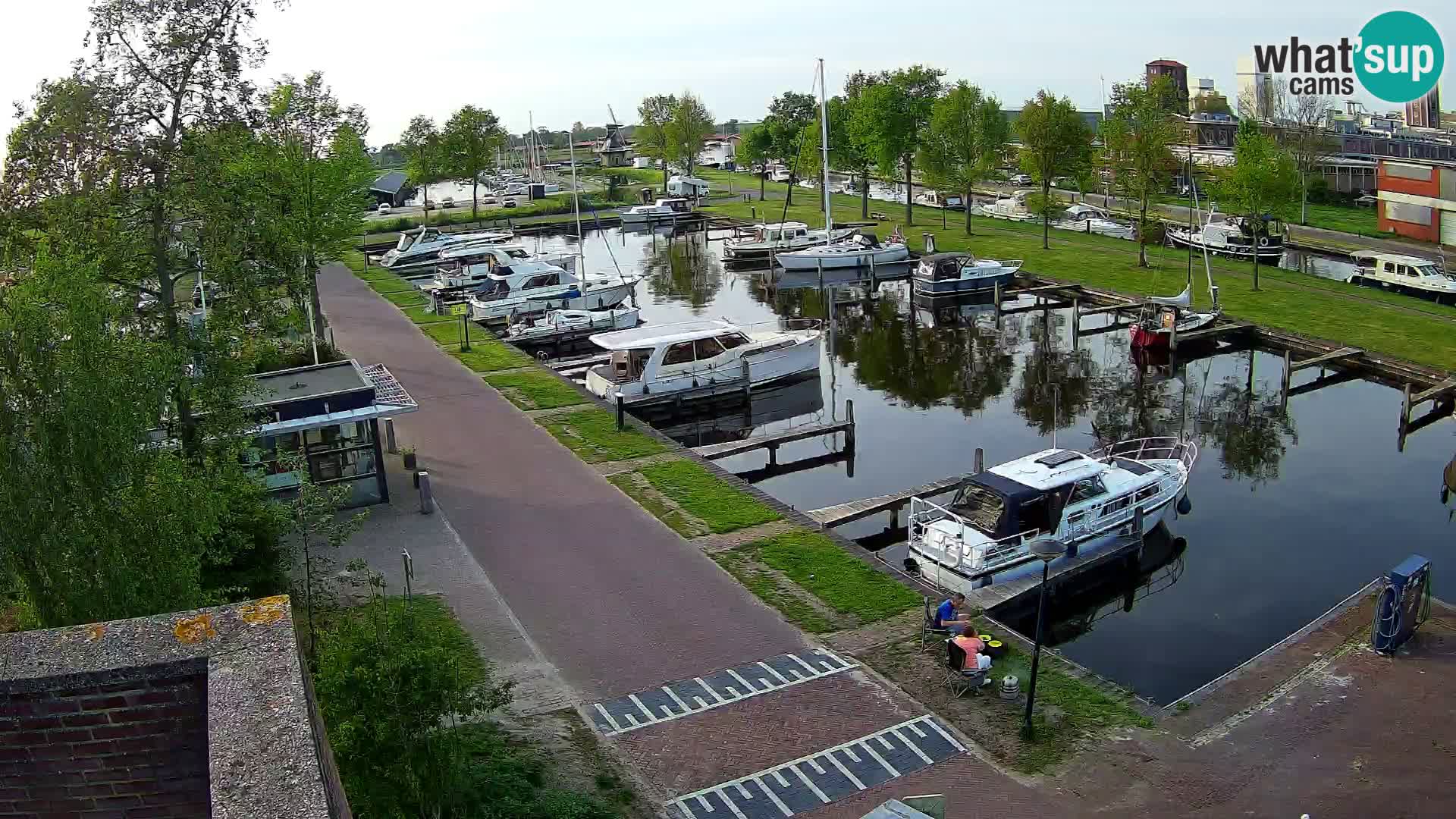Spletna kamera Joure marina – Mlin na veter
