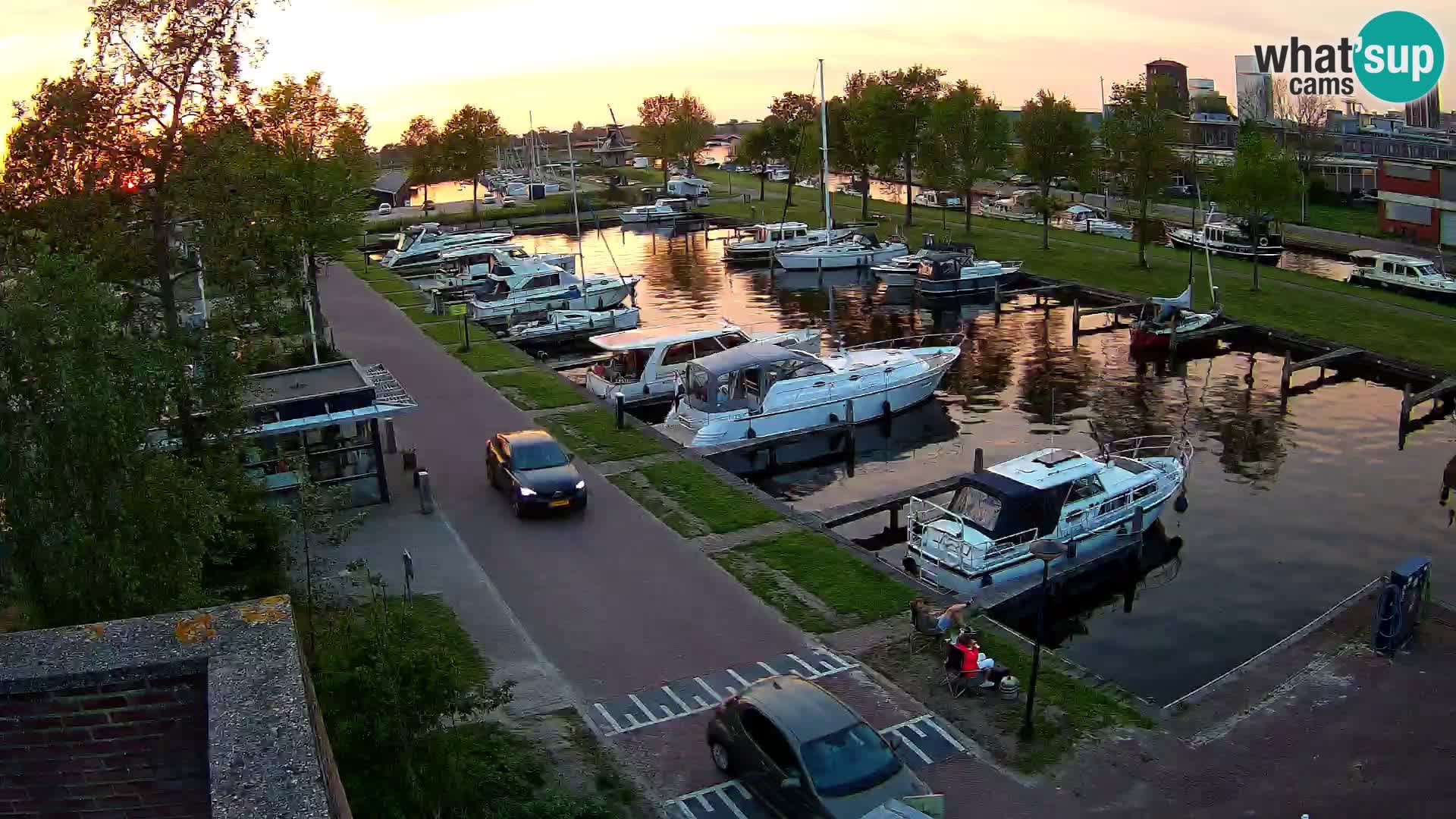 Spletna kamera Joure marina – Mlin na veter