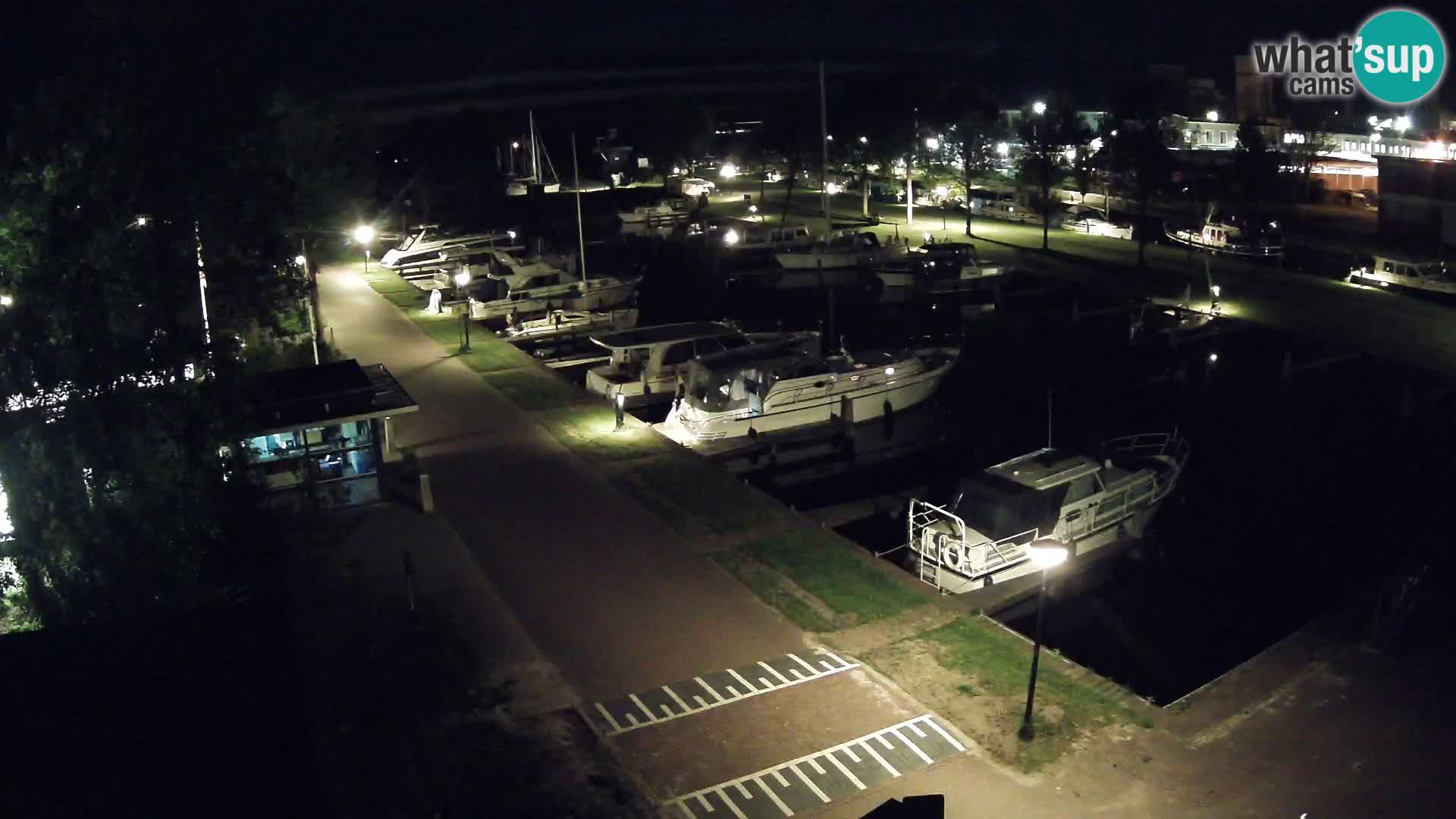 La marina di Joure livecam  – Vista del Mulino a vento