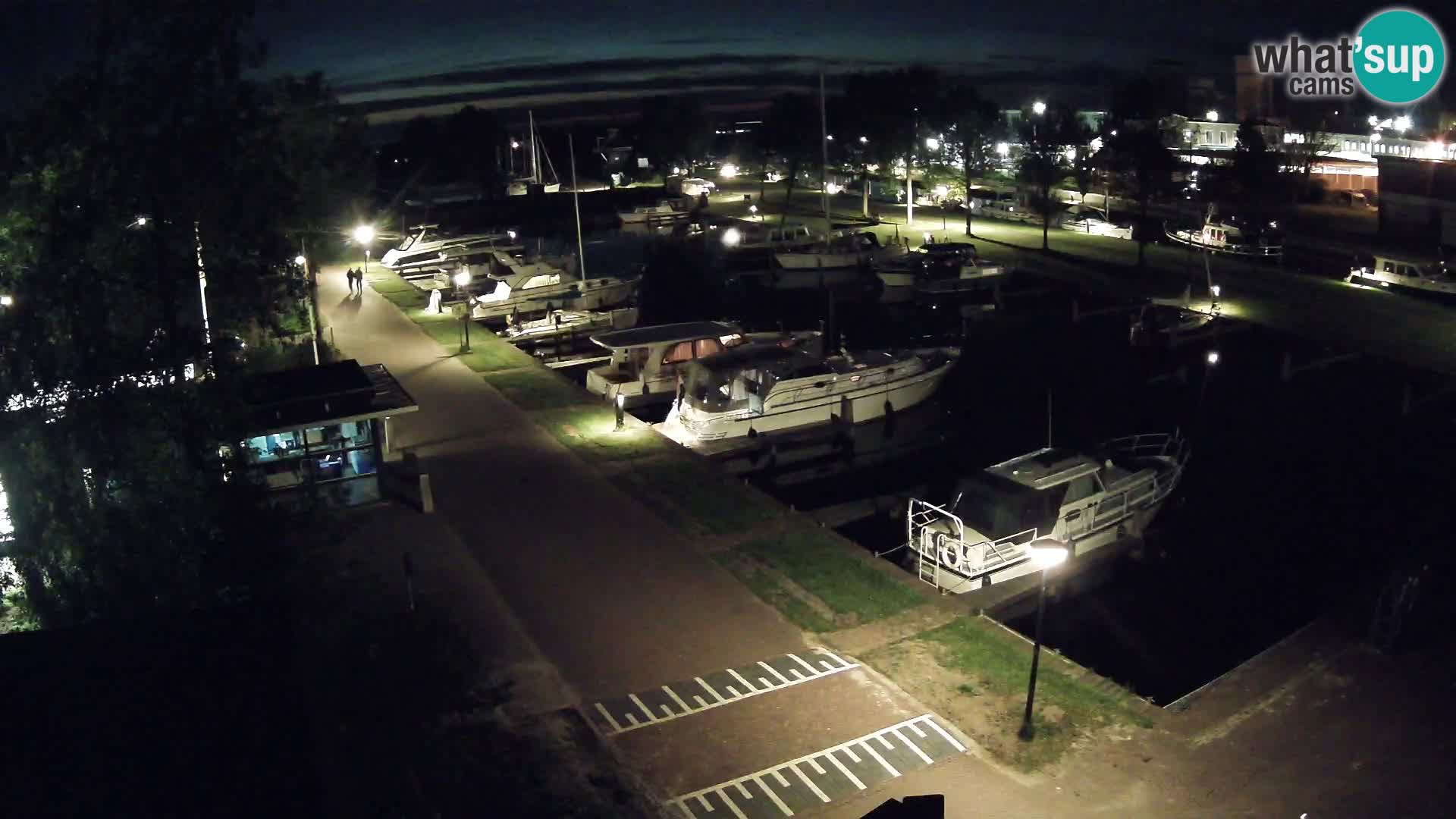La marina di Joure livecam  – Vista del Mulino a vento