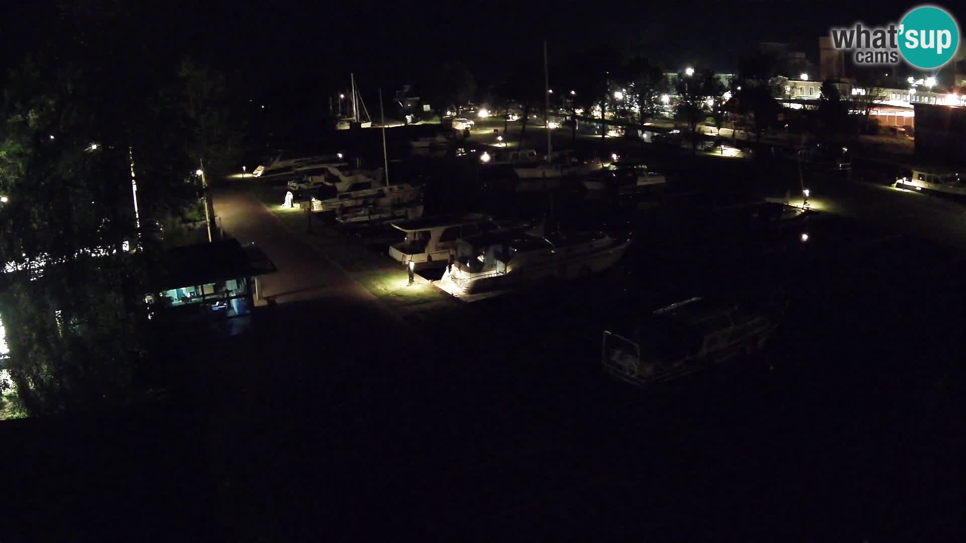 Joure harbour webcam – windmill view