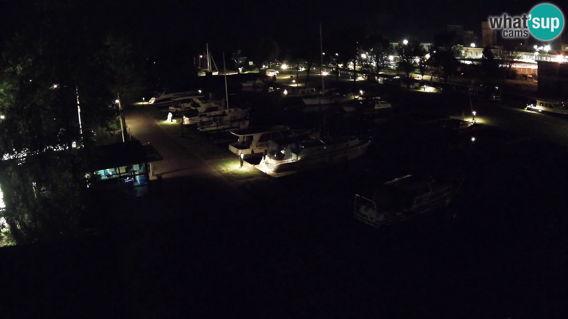 Joure harbour webcam – windmill view