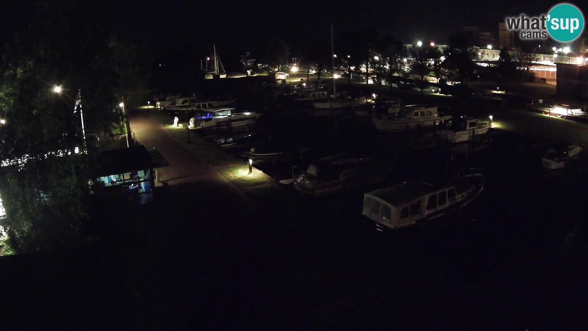 Joure harbour webcam – windmill view
