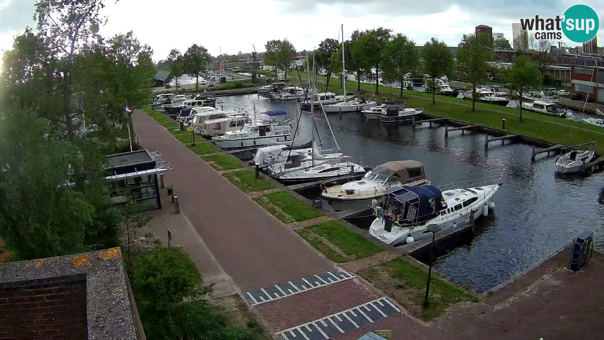 La marina di Joure livecam  – Vista del Mulino a vento