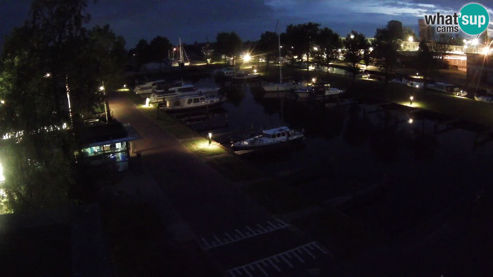 Spletna kamera Joure marina – Mlin na veter