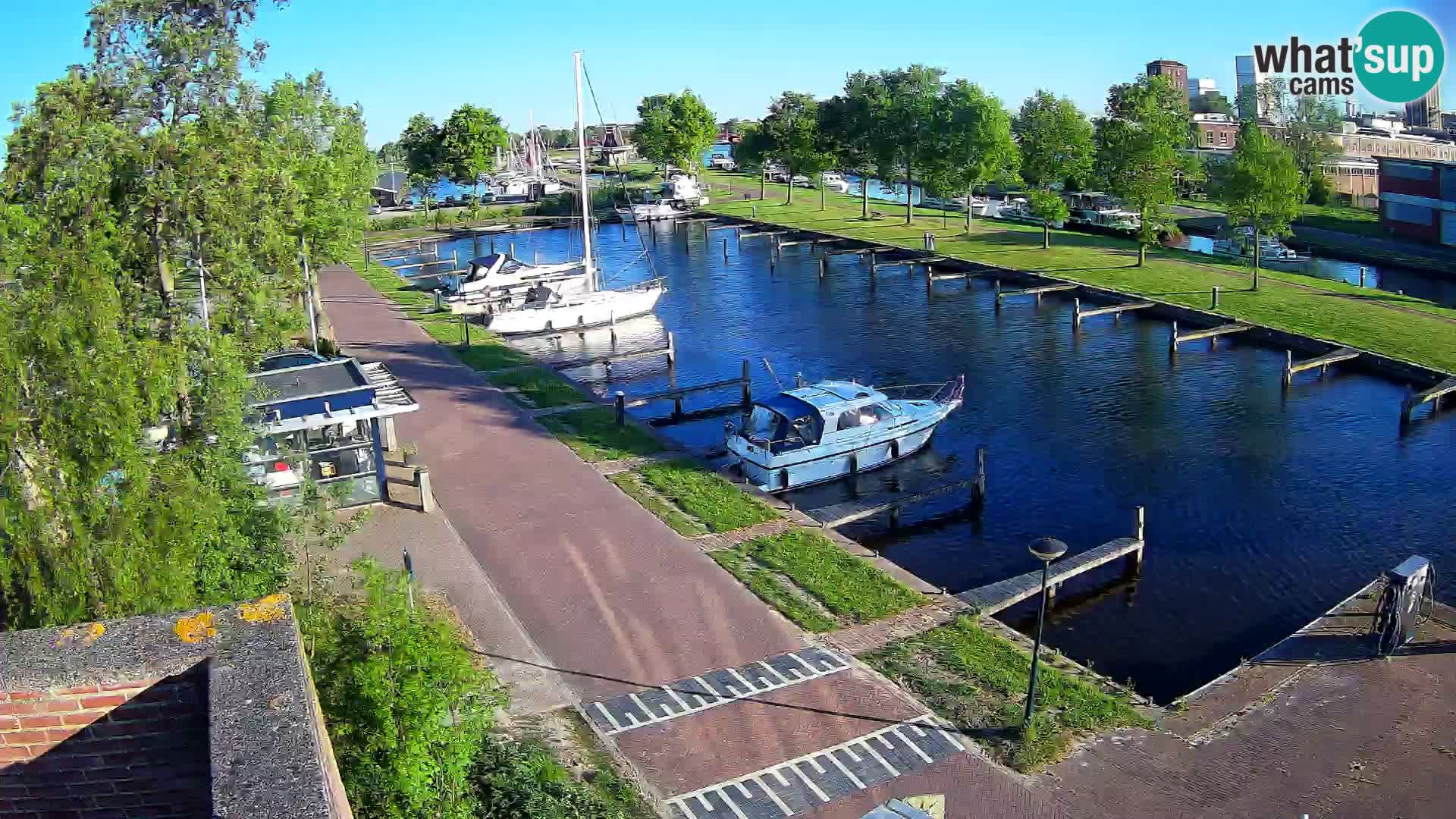 Spletna kamera Joure marina – Mlin na veter