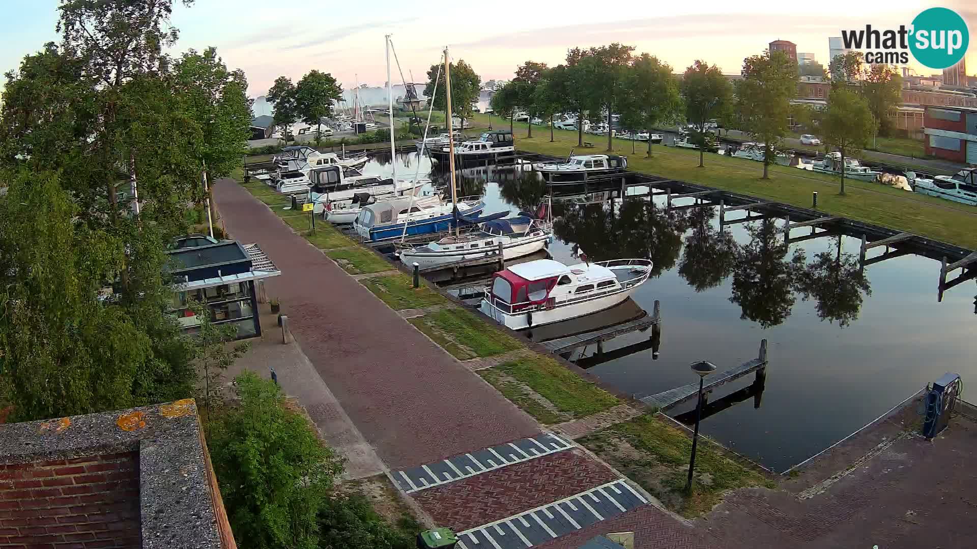 Camera en vivo Joure puerto – Molino de viento