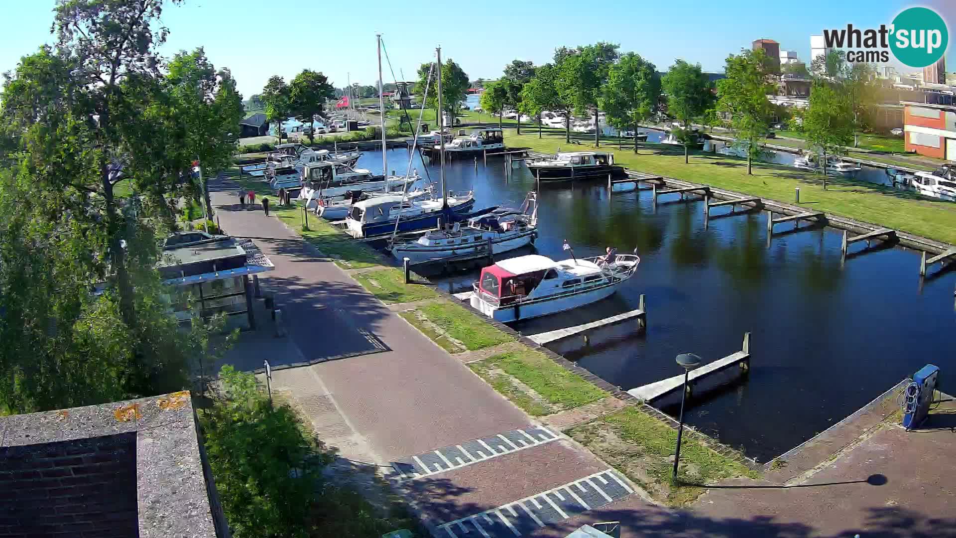 La marina di Joure livecam  – Vista del Mulino a vento