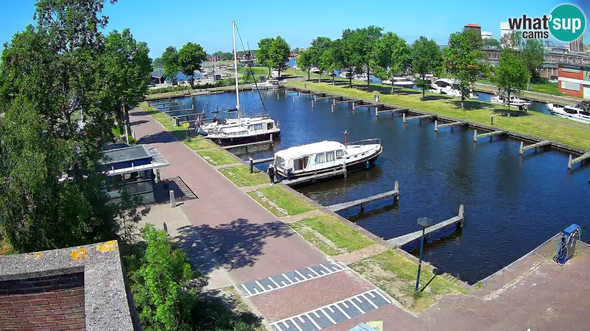 Spletna kamera Joure marina – Mlin na veter