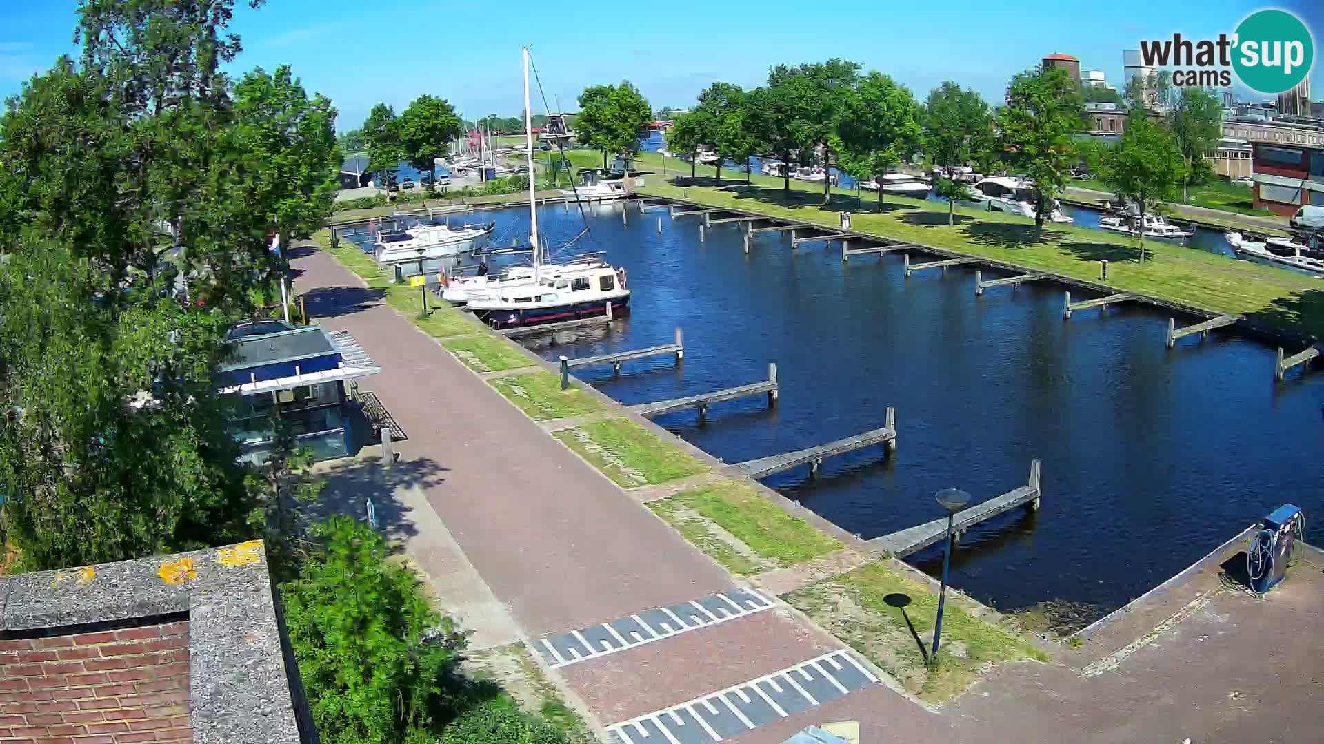 Spletna kamera Joure marina – Mlin na veter
