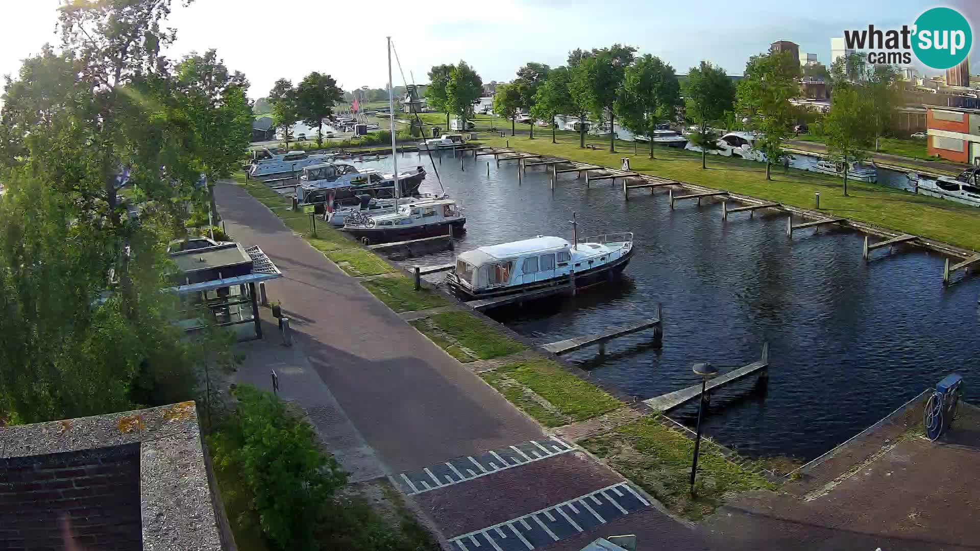 Spletna kamera Joure marina – Mlin na veter
