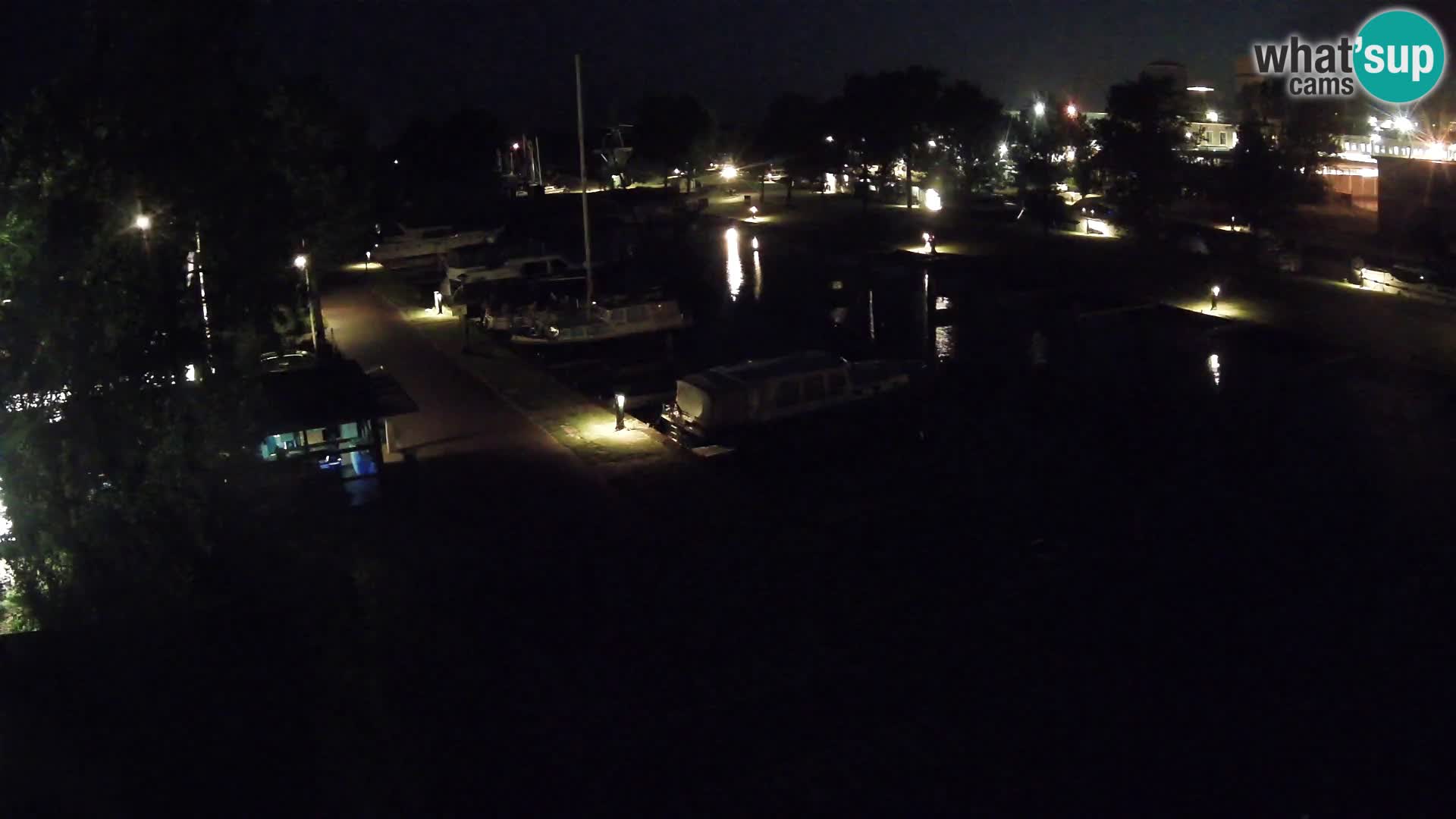 Joure harbour webcam – windmill view