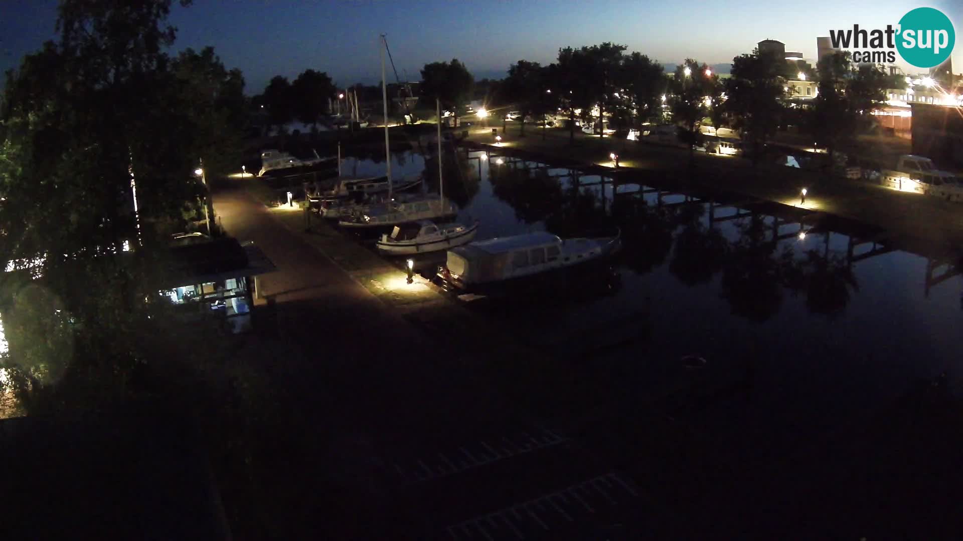 La marina di Joure livecam  – Vista del Mulino a vento