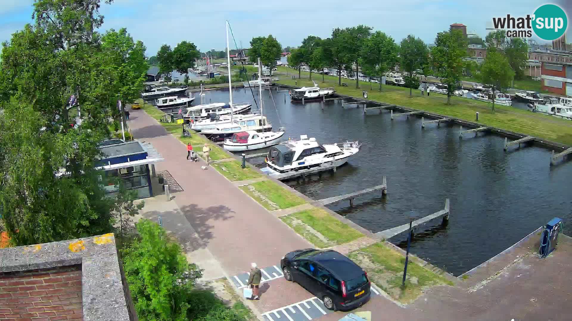 Spletna kamera Joure marina – Mlin na veter