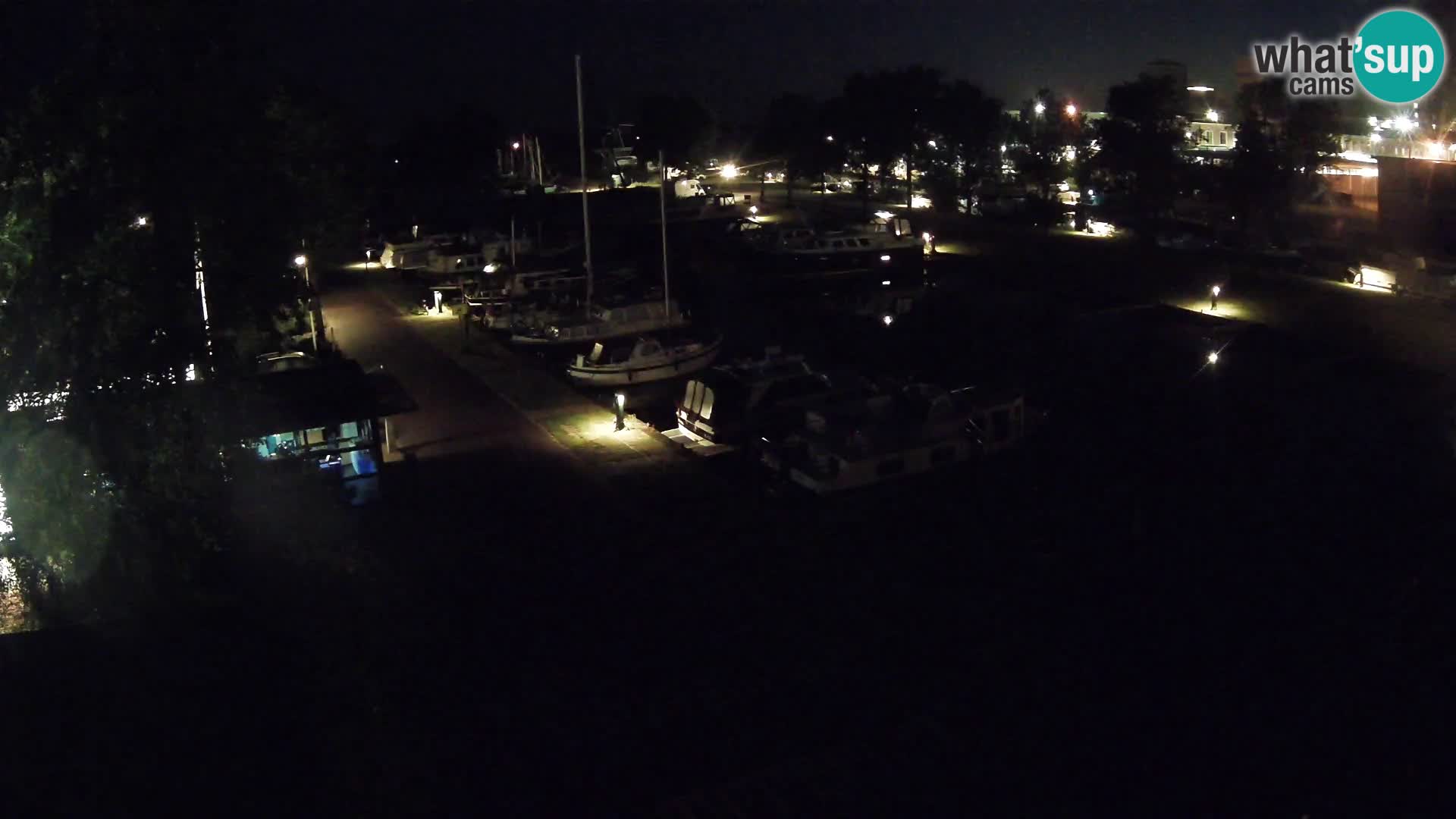 Joure harbour webcam – windmill view
