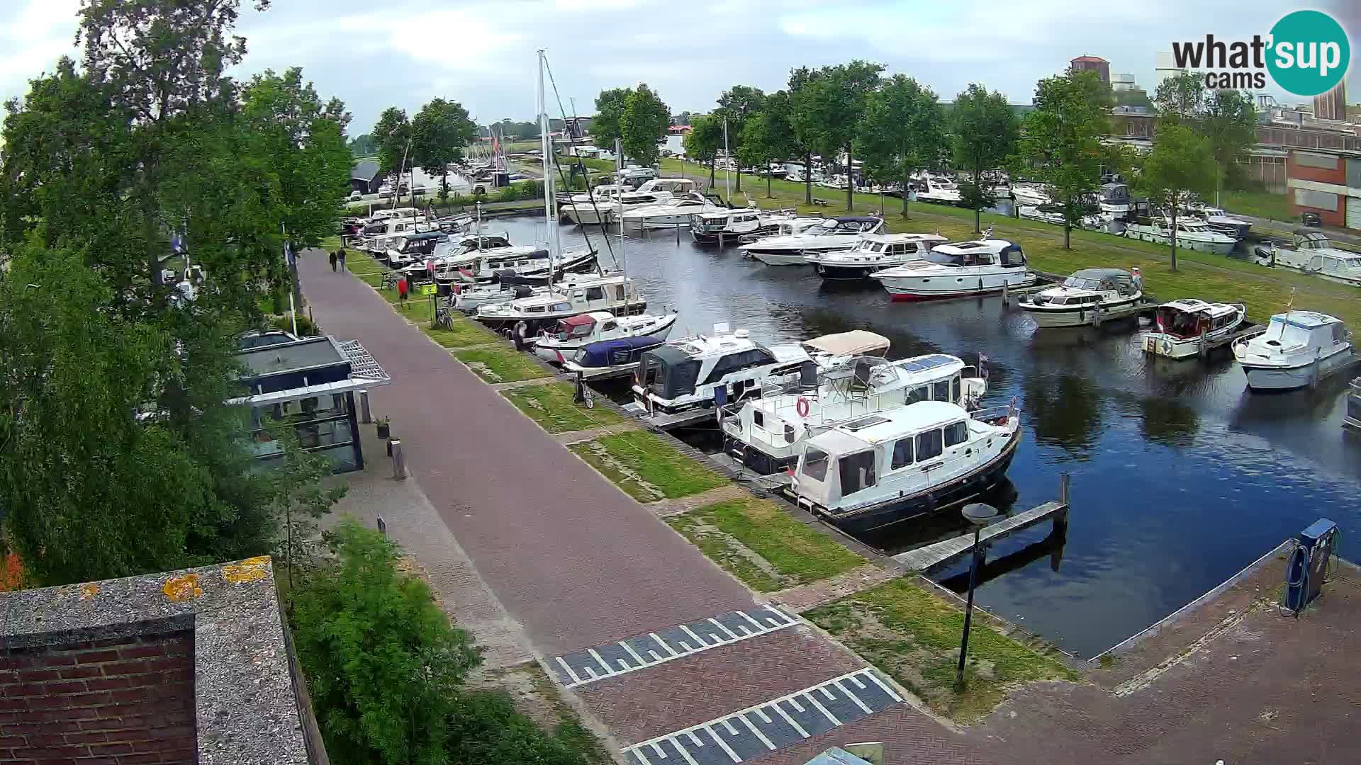 La marina di Joure livecam  – Vista del Mulino a vento