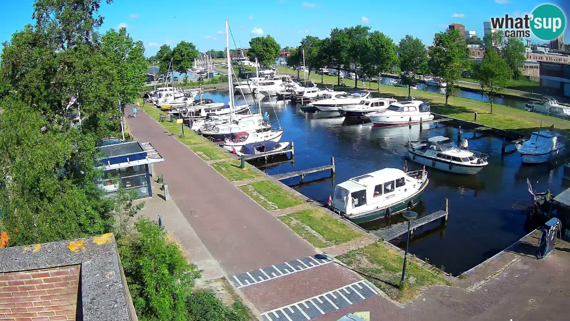 Spletna kamera Joure marina – Mlin na veter