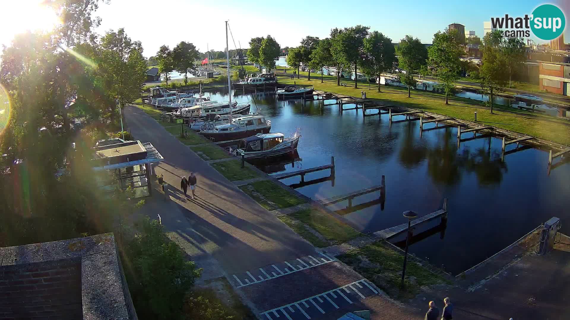 La marina di Joure livecam  – Vista del Mulino a vento