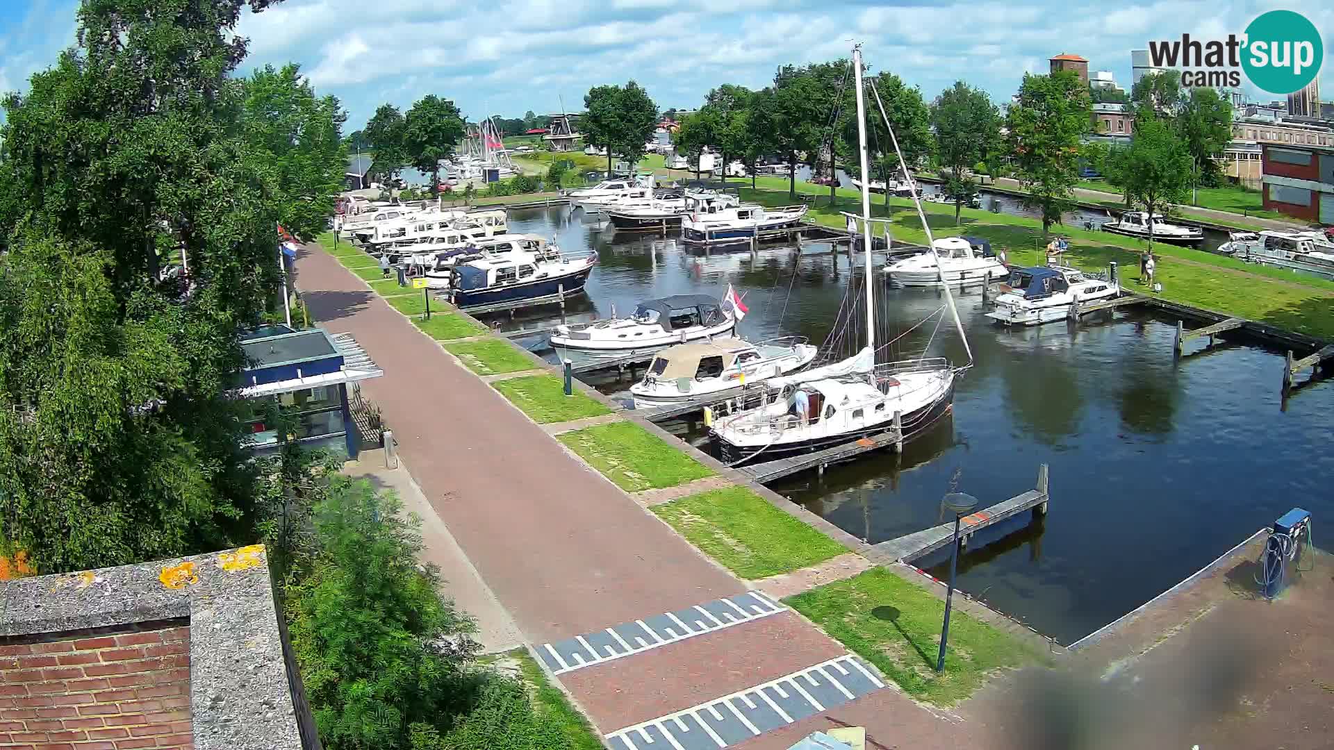 Spletna kamera Joure marina – Mlin na veter