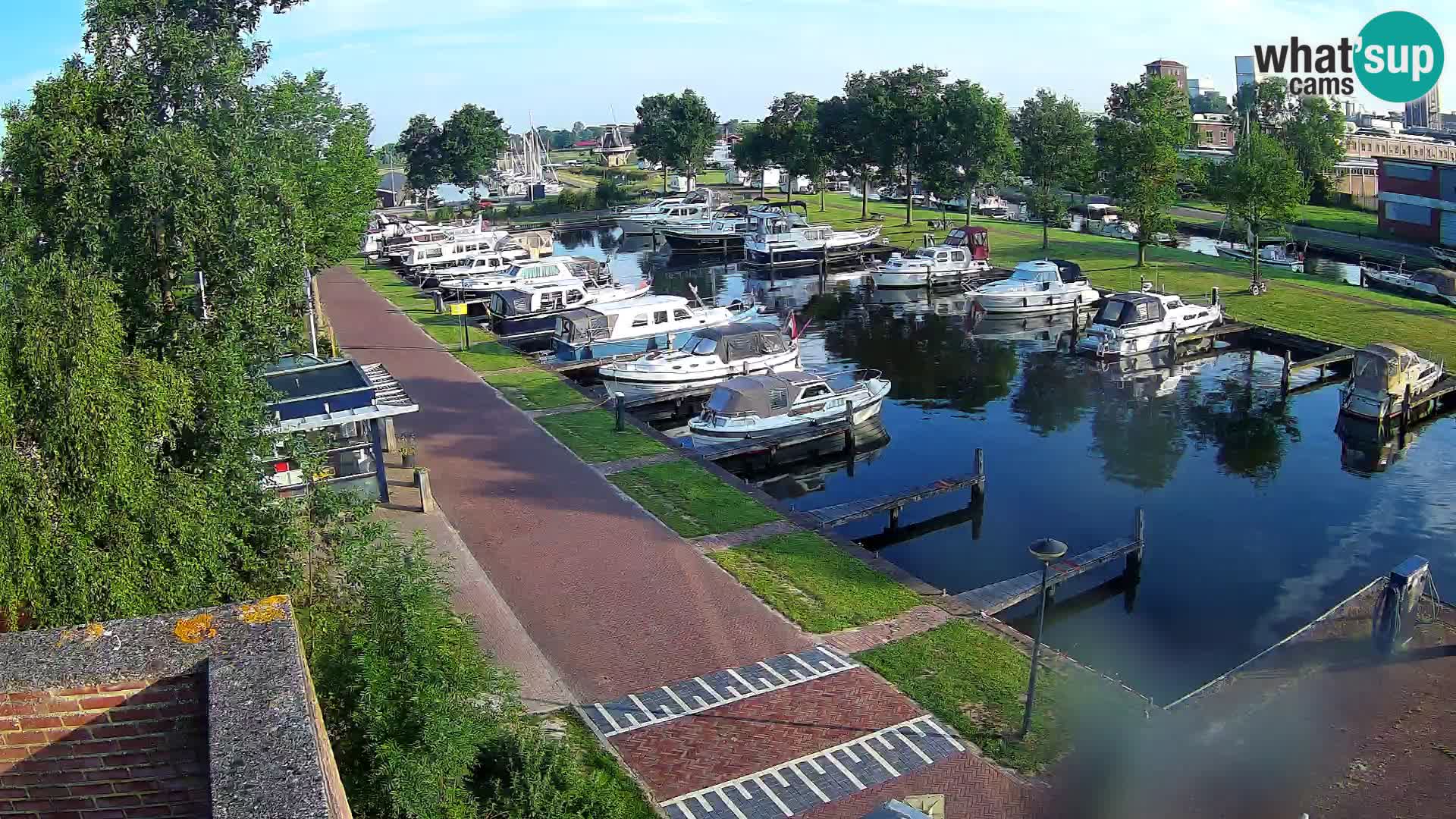 Spletna kamera Joure marina – Mlin na veter