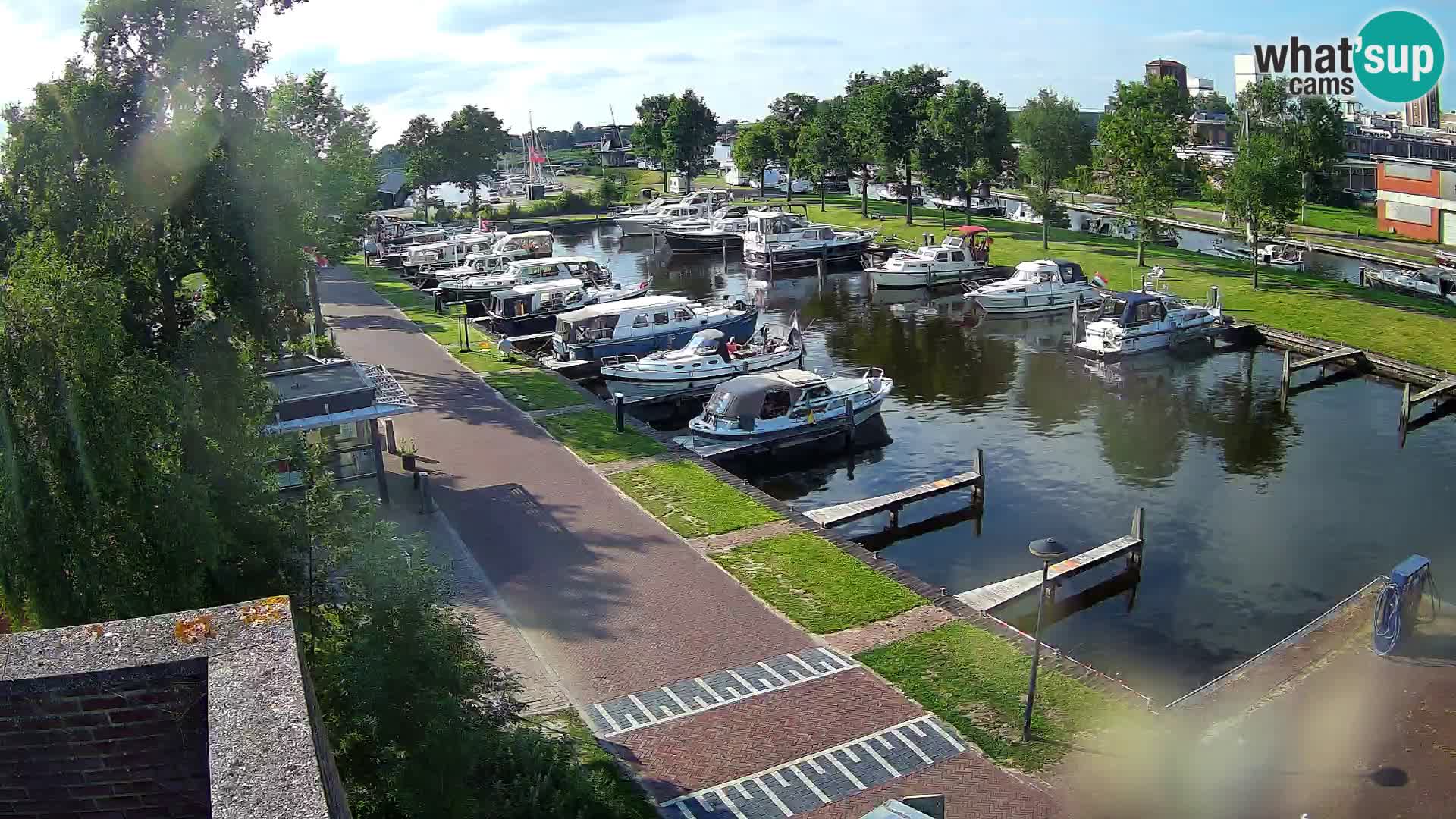 Spletna kamera Joure marina – Mlin na veter
