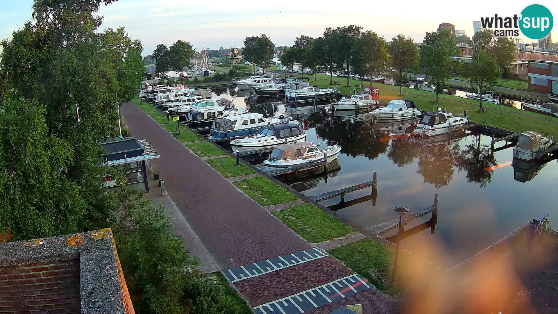 Camera en vivo Joure puerto – Molino de viento
