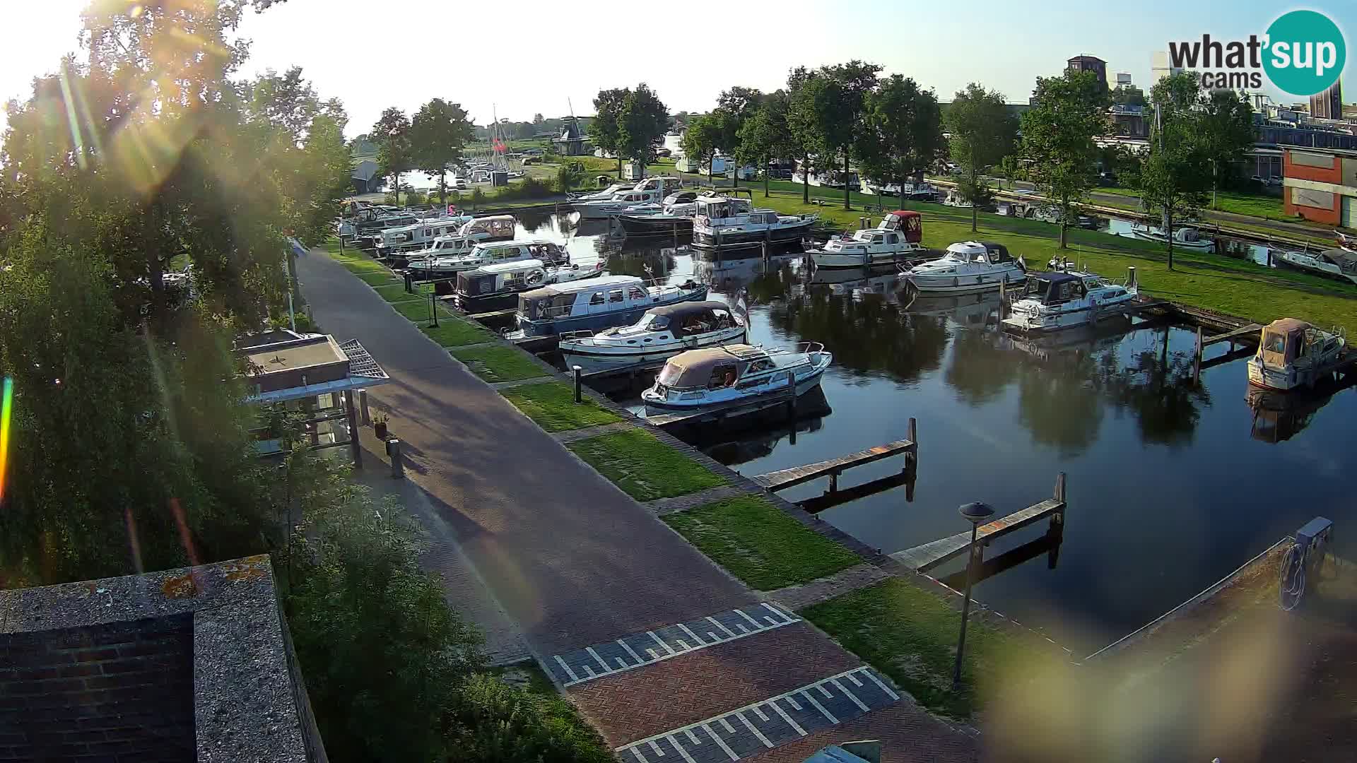 Spletna kamera Joure marina – Mlin na veter