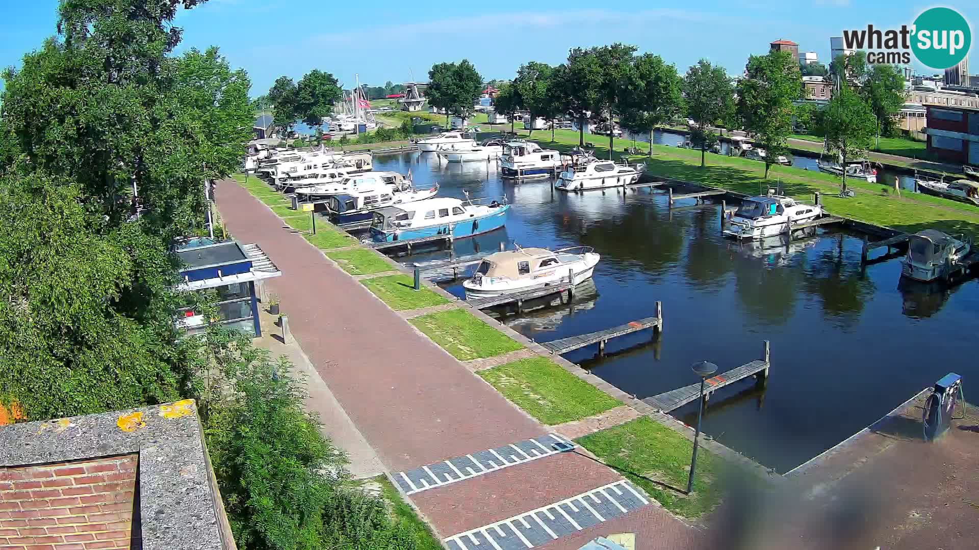 Spletna kamera Joure marina – Mlin na veter