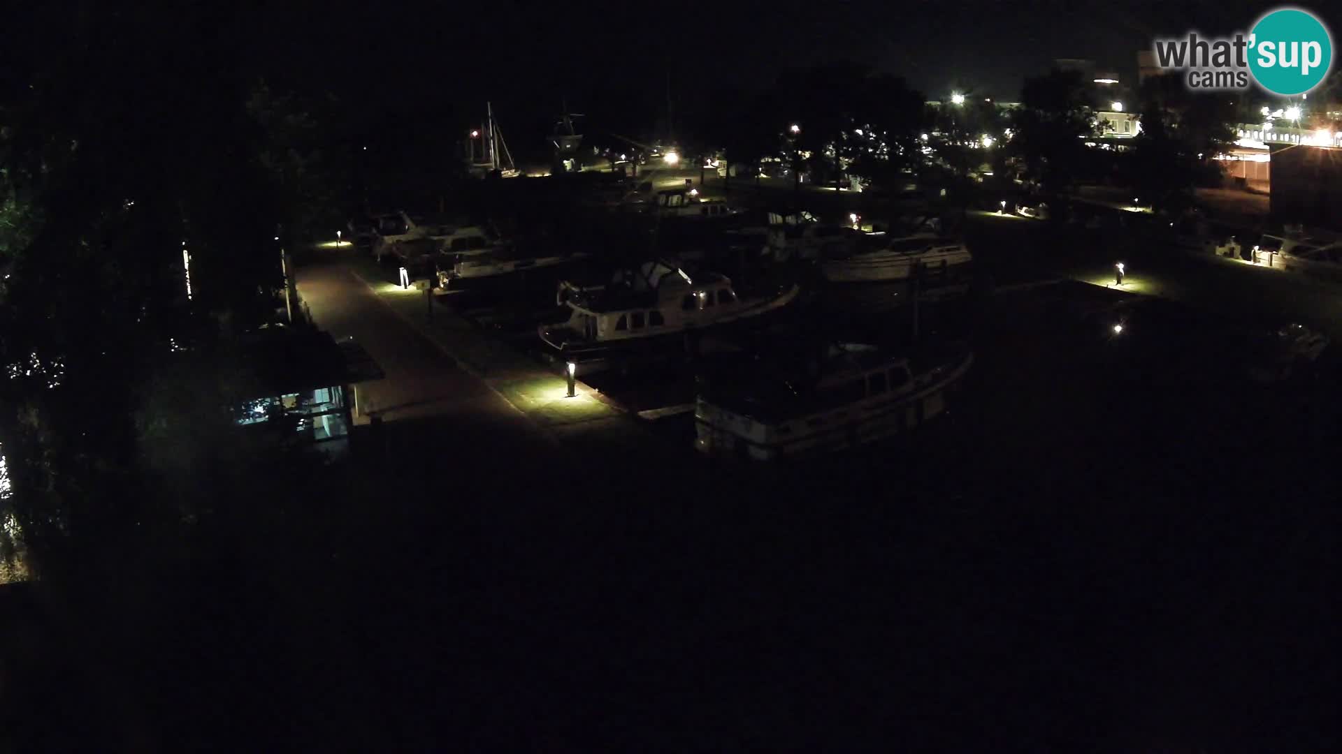 Joure harbour webcam – windmill view