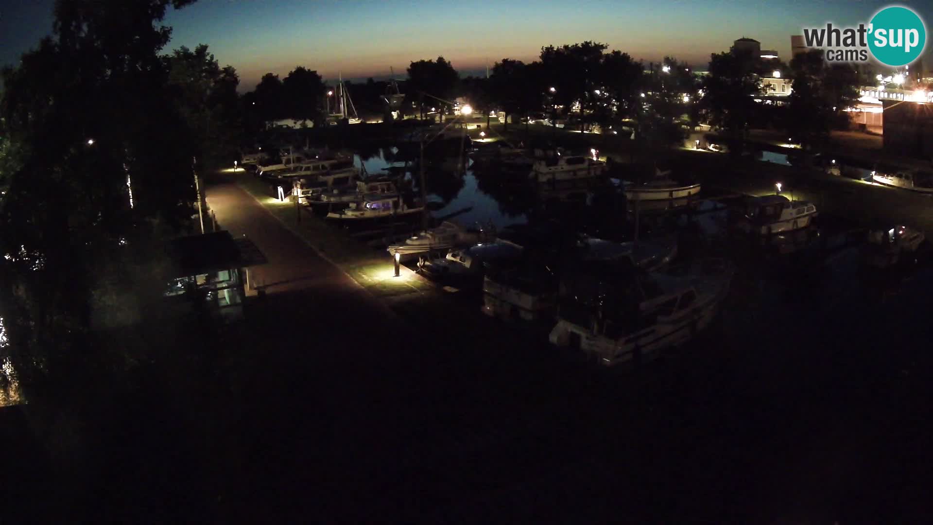 La marina di Joure livecam  – Vista del Mulino a vento