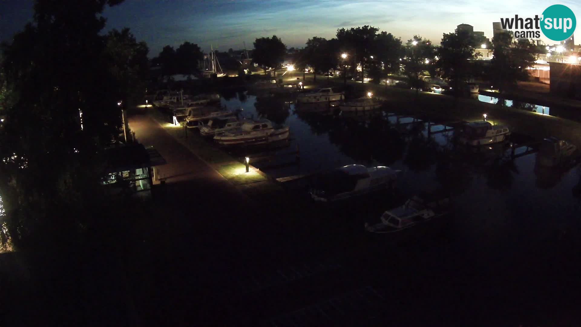 Spletna kamera Joure marina – Mlin na veter