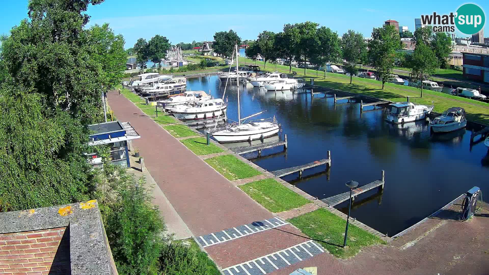 Spletna kamera Joure marina – Mlin na veter