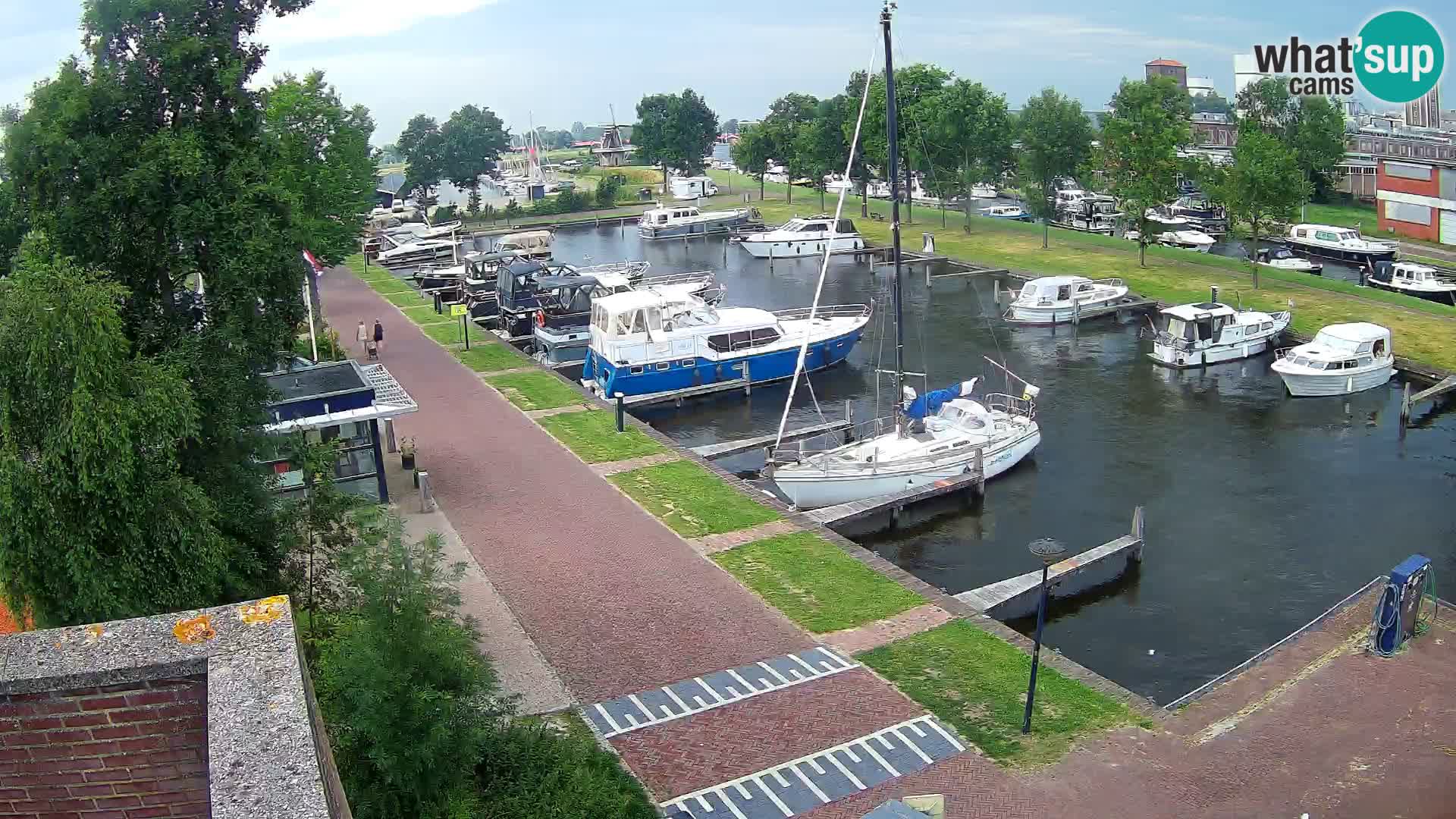Spletna kamera Joure marina – Mlin na veter