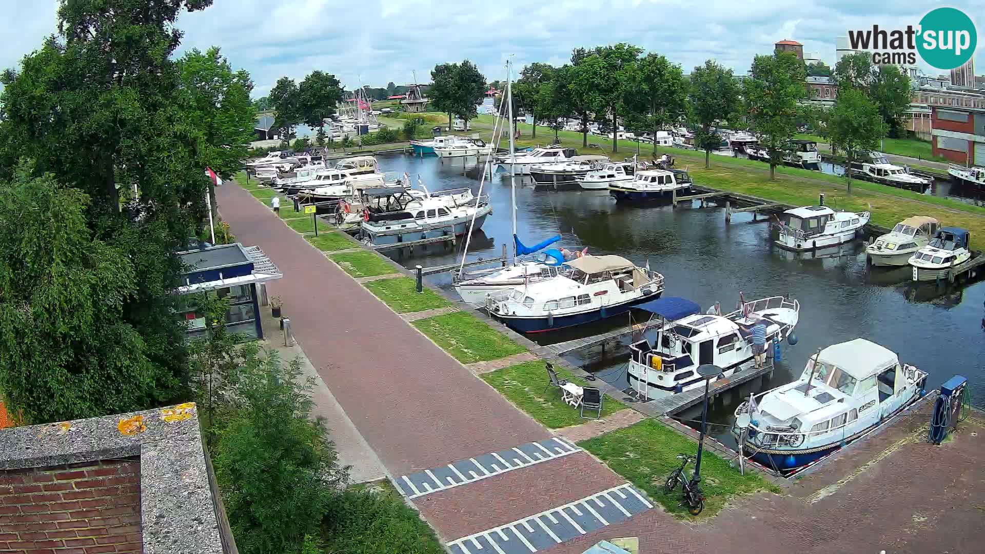 Spletna kamera Joure marina – Mlin na veter