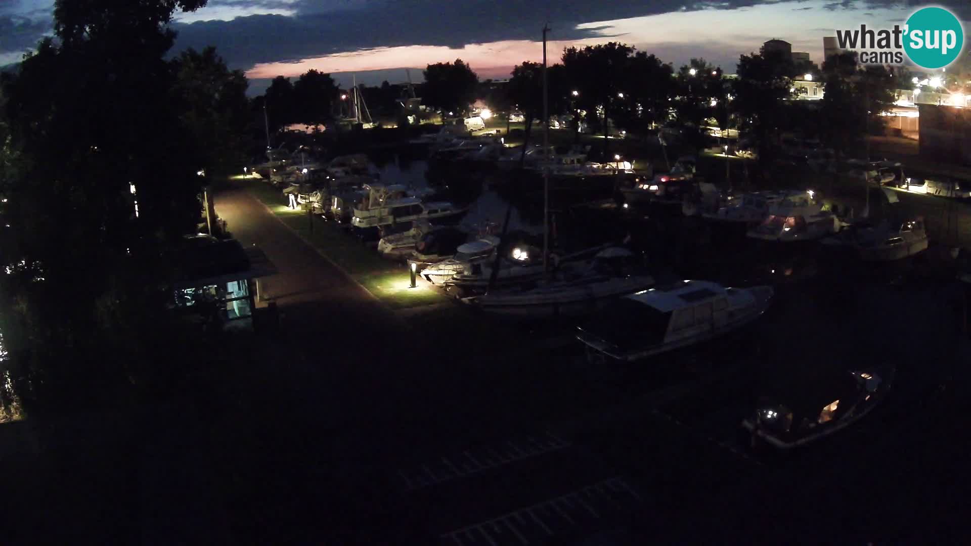 Spletna kamera Joure marina – Mlin na veter
