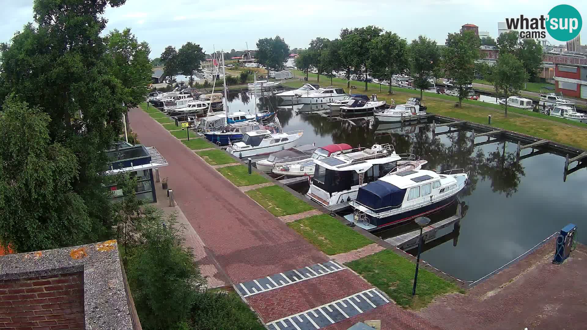 Spletna kamera Joure marina – Mlin na veter