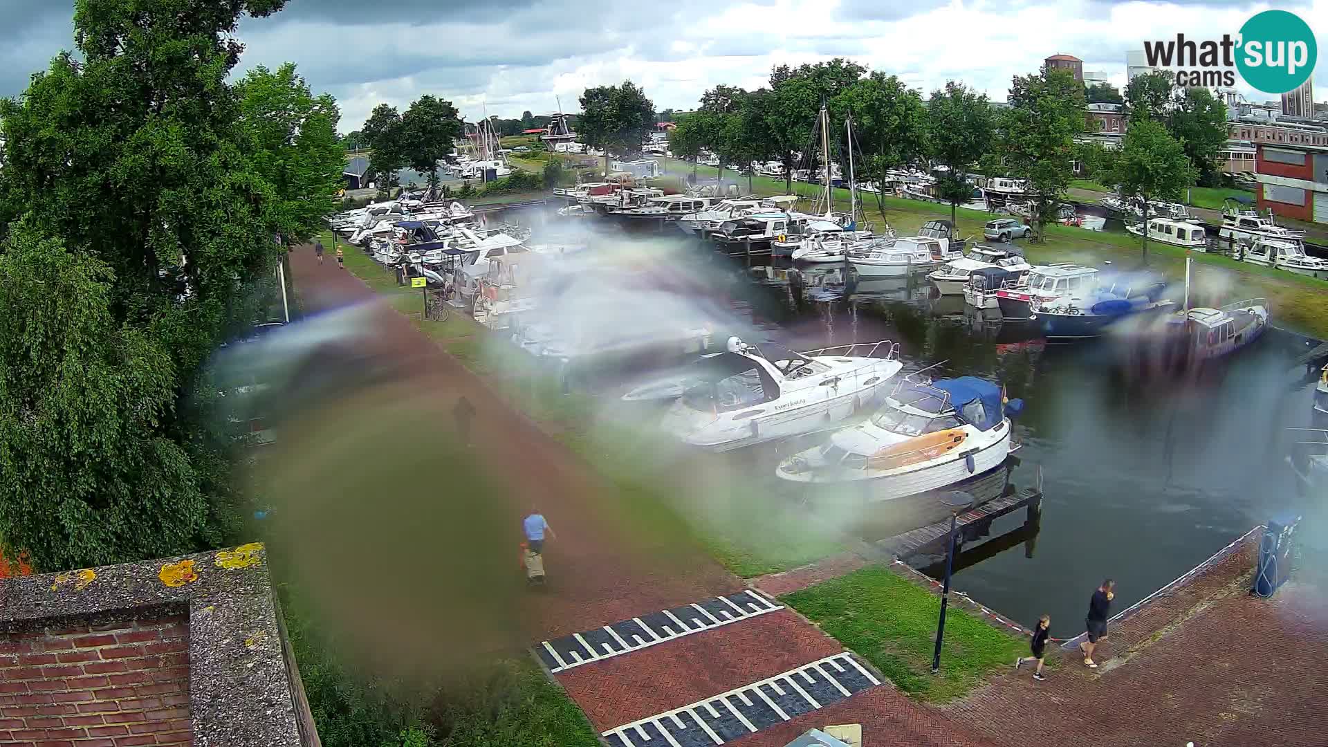 La marina di Joure livecam  – Vista del Mulino a vento