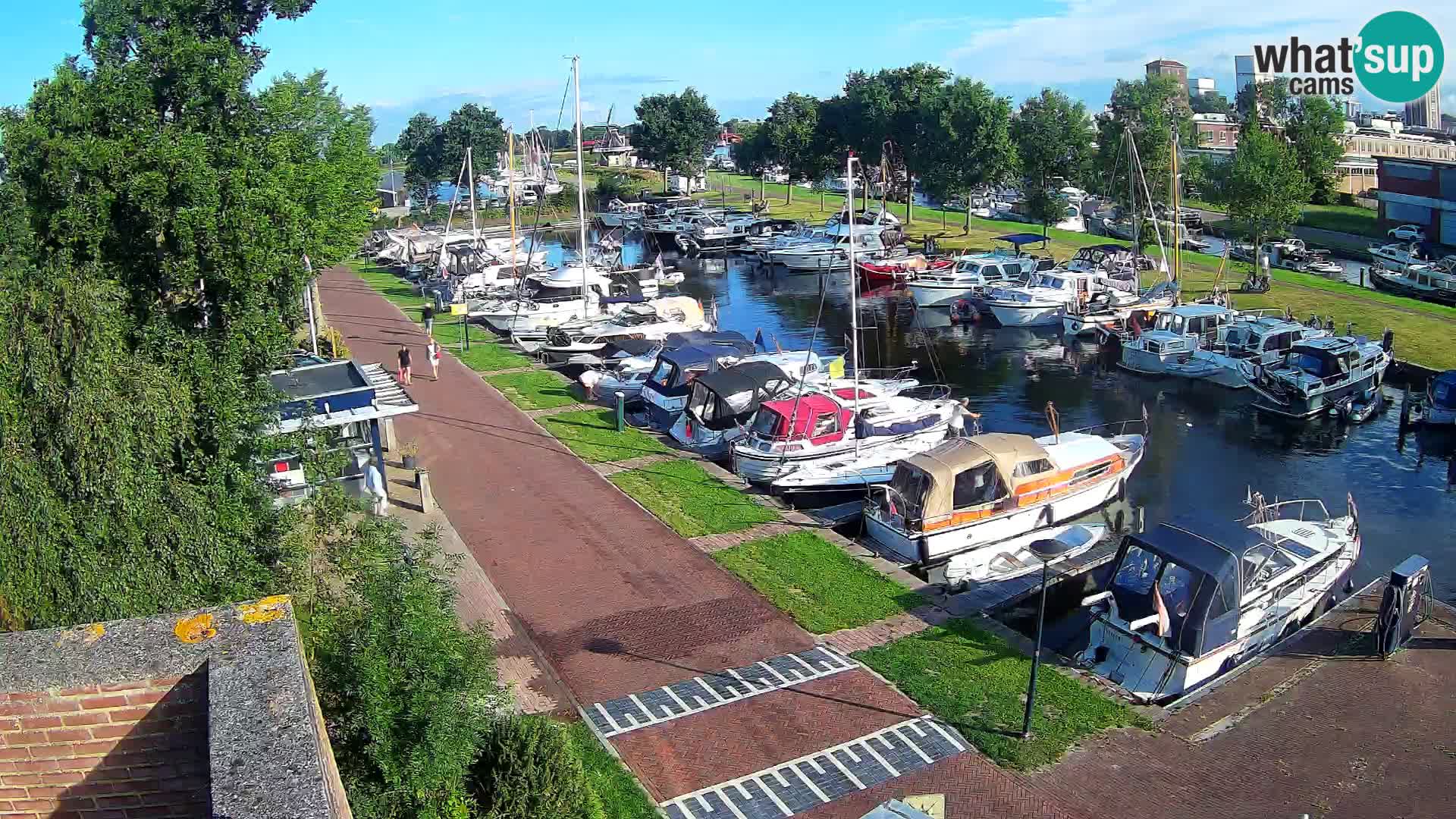 Spletna kamera Joure marina – Mlin na veter