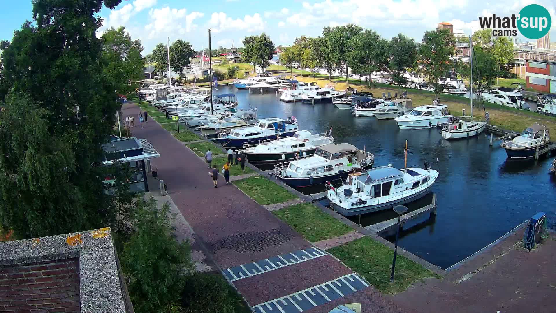 Spletna kamera Joure marina – Mlin na veter