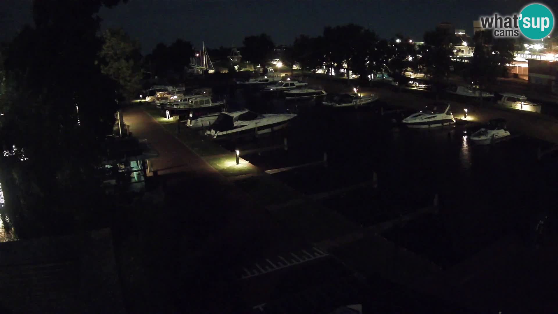 Joure harbour webcam – windmill view