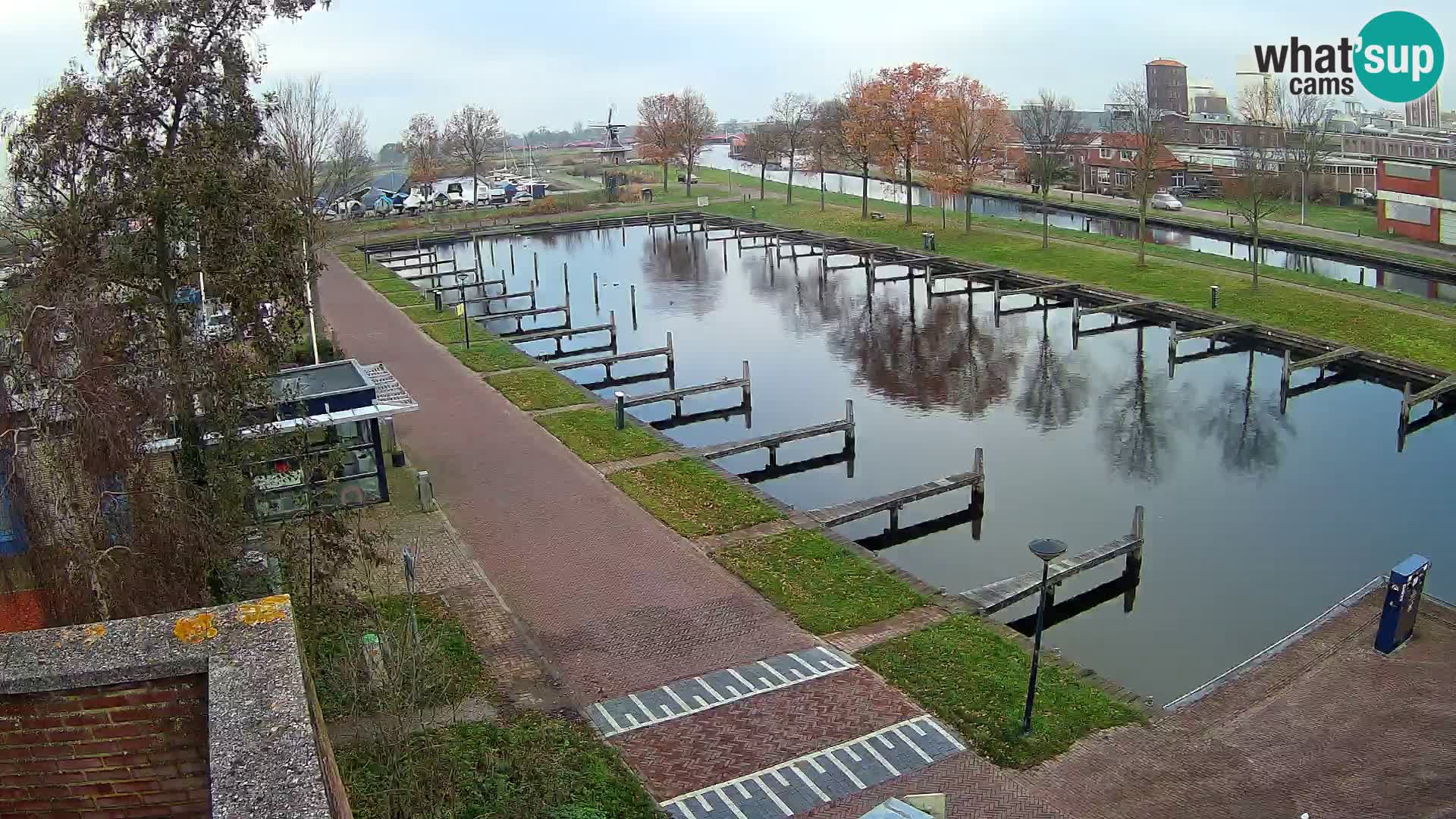 Spletna kamera Joure marina – Mlin na veter