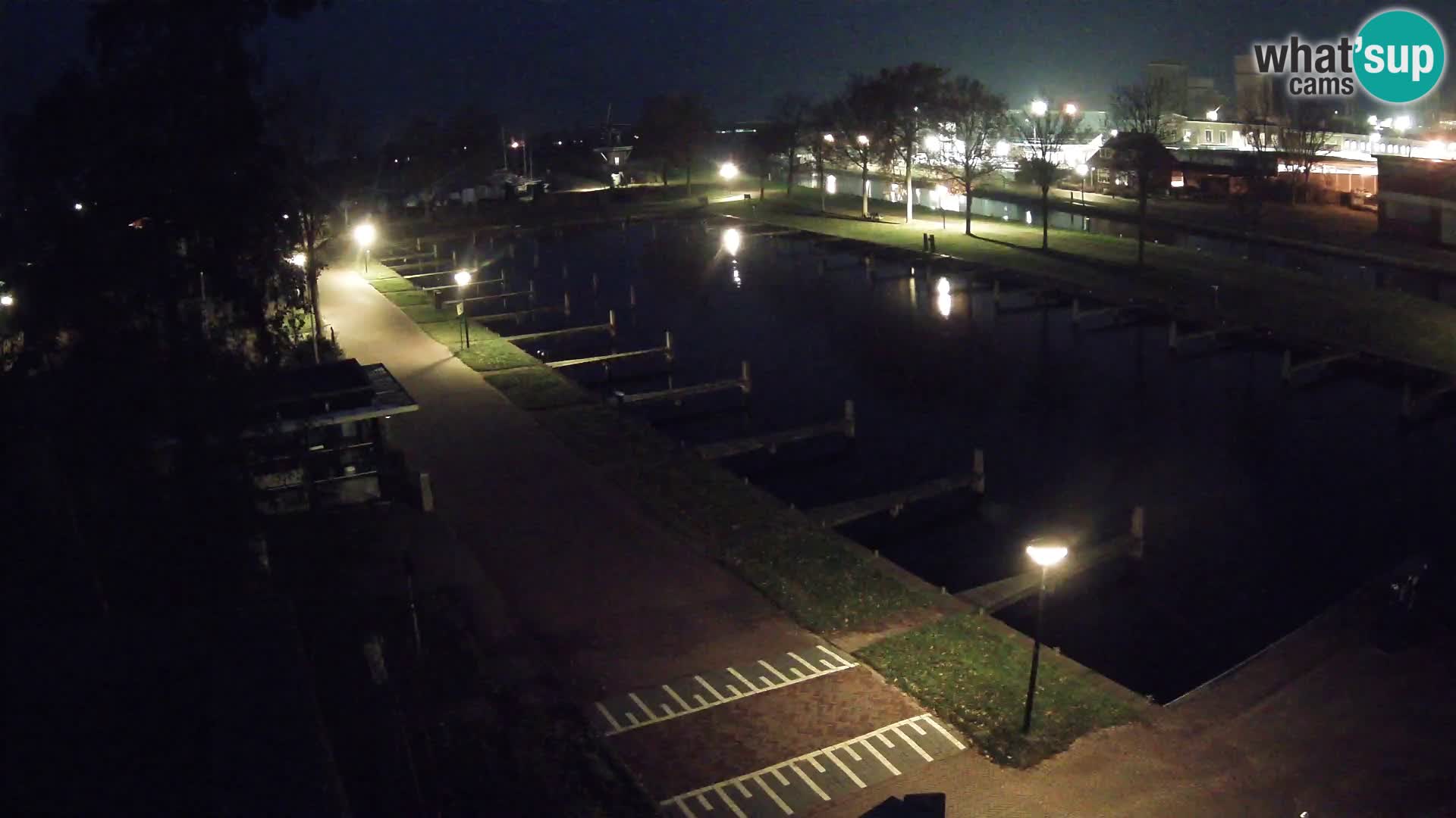 La marina di Joure livecam  – Vista del Mulino a vento