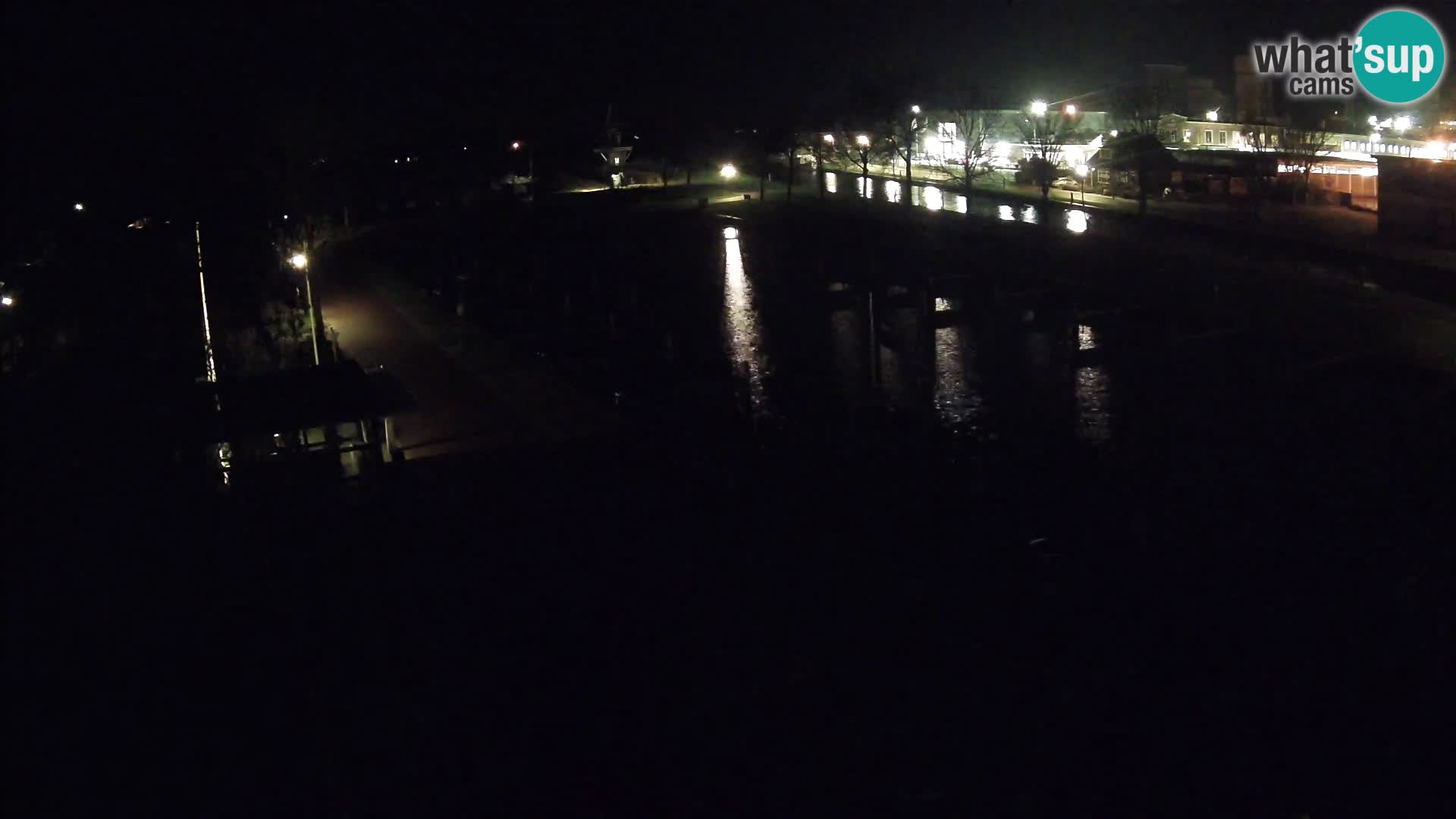 Joure harbour webcam – windmill view