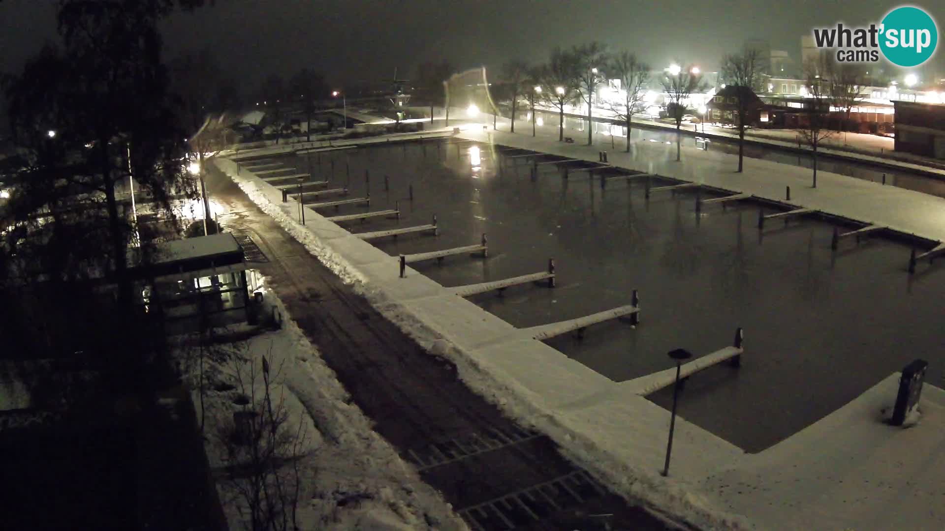 Spletna kamera Joure marina – Mlin na veter