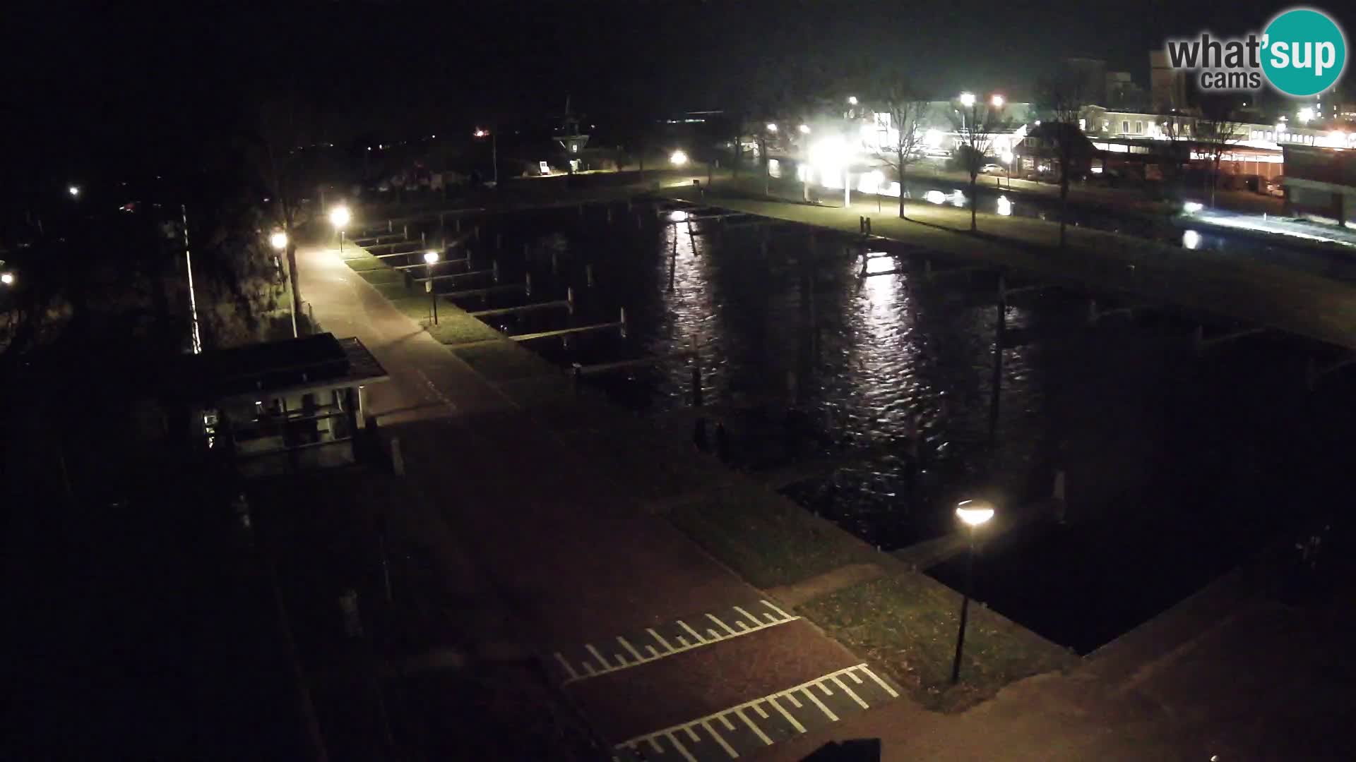 La marina di Joure livecam  – Vista del Mulino a vento