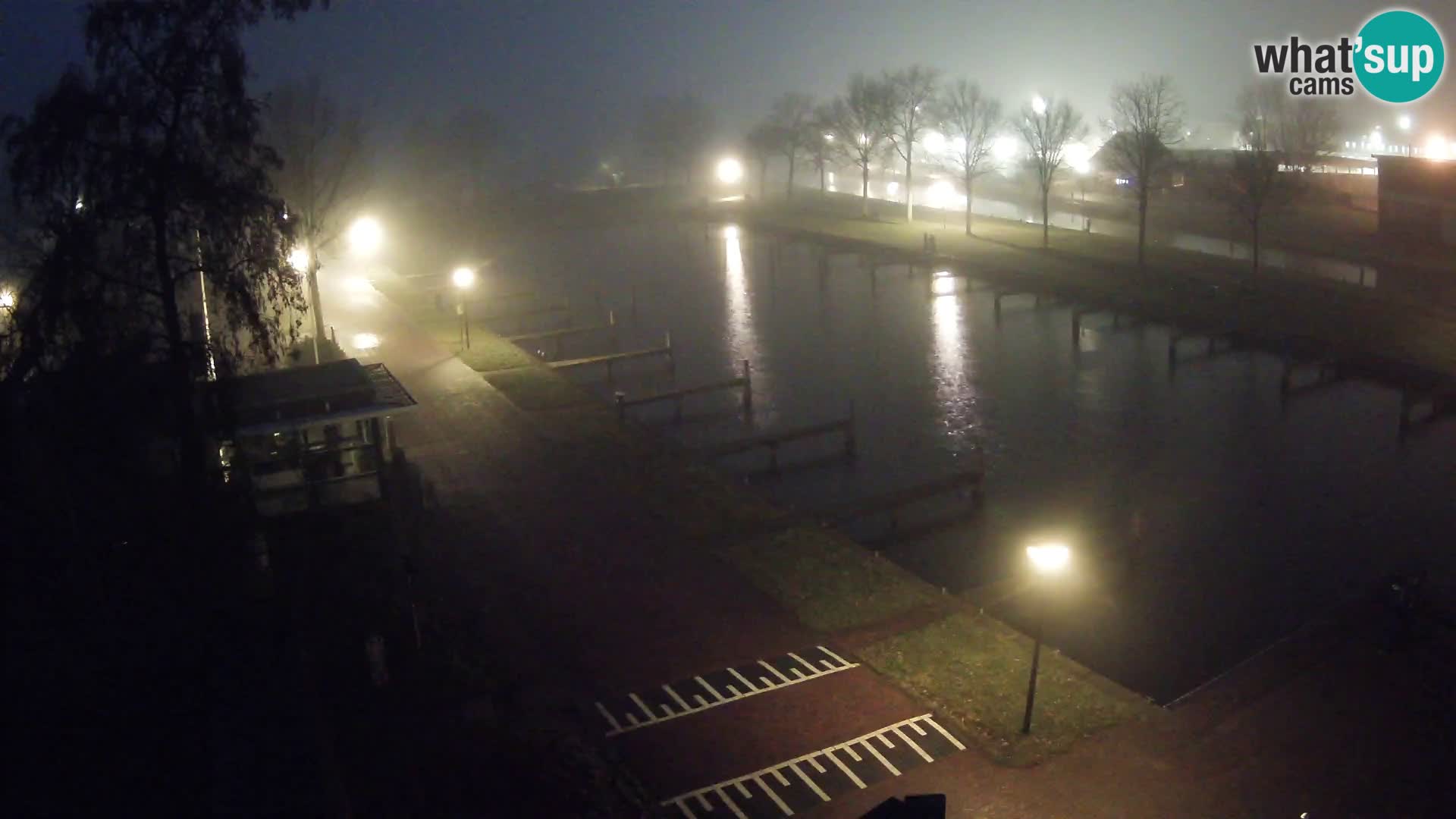 La marina di Joure livecam  – Vista del Mulino a vento