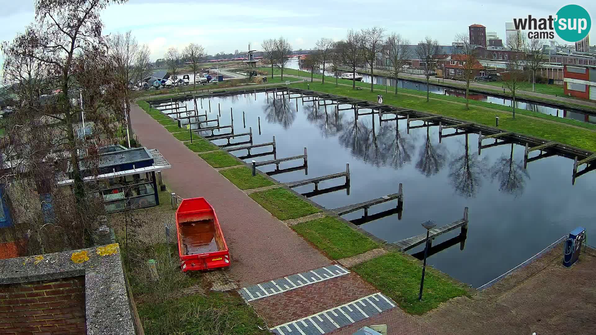 La marina di Joure livecam  – Vista del Mulino a vento