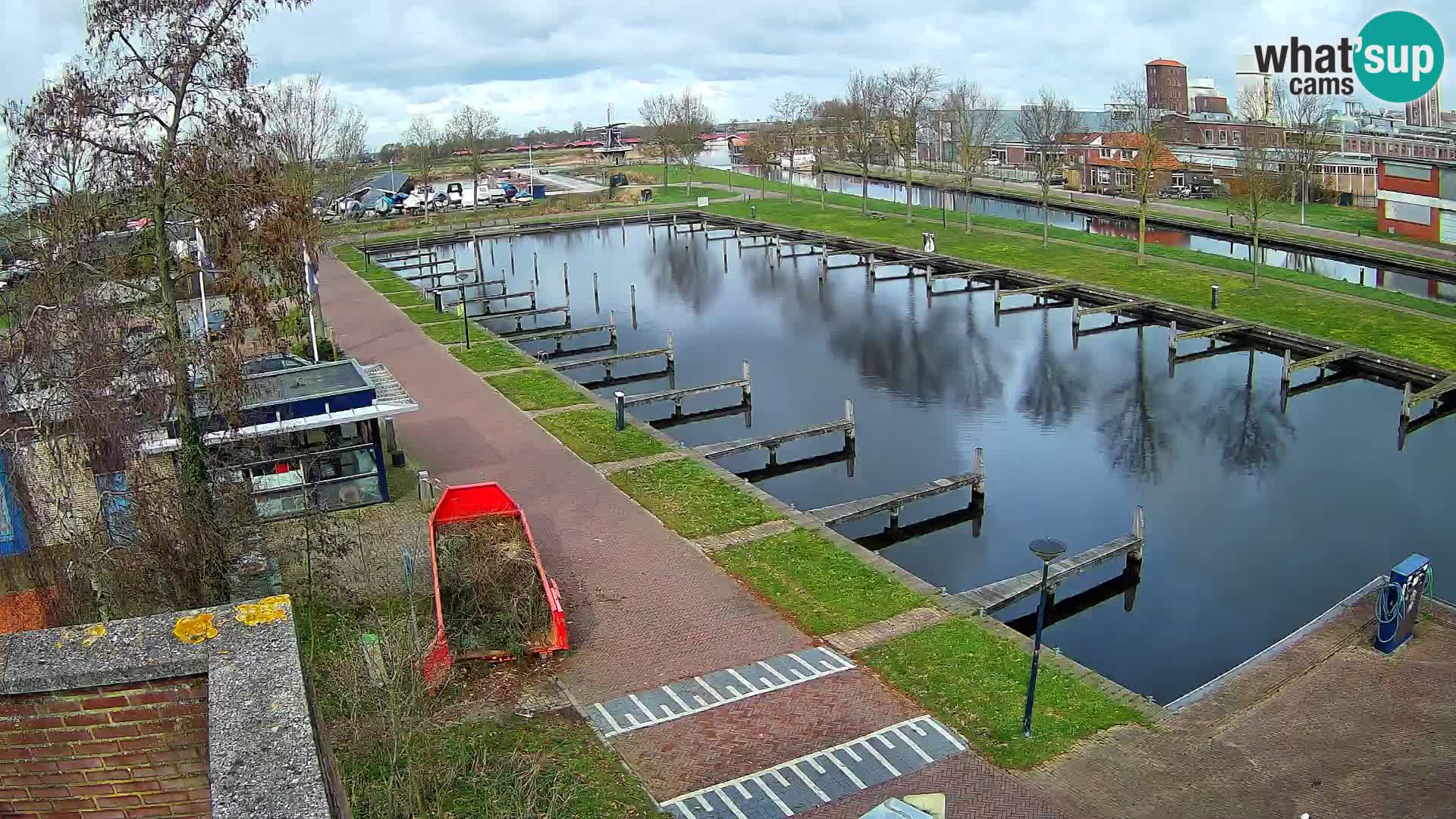 Spletna kamera Joure marina – Mlin na veter