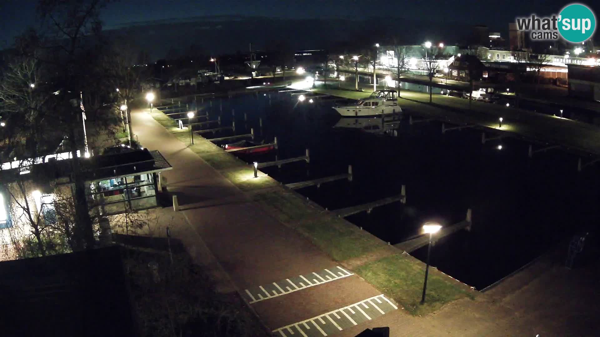Camera en vivo Joure puerto – Molino de viento